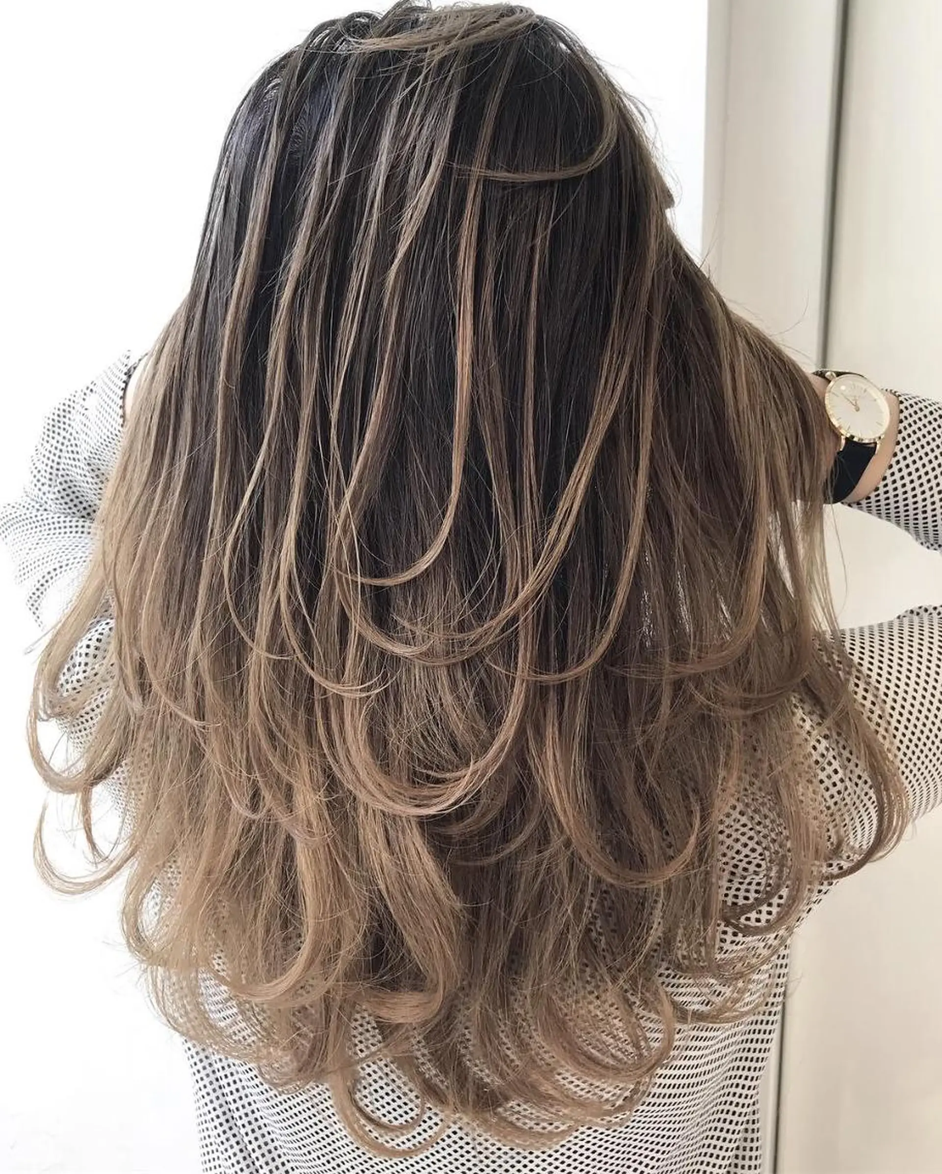 ロング カラー ヘアアレンジ 似合わせ💖トレンド ✨TAKAMI😊のヘアスタイル