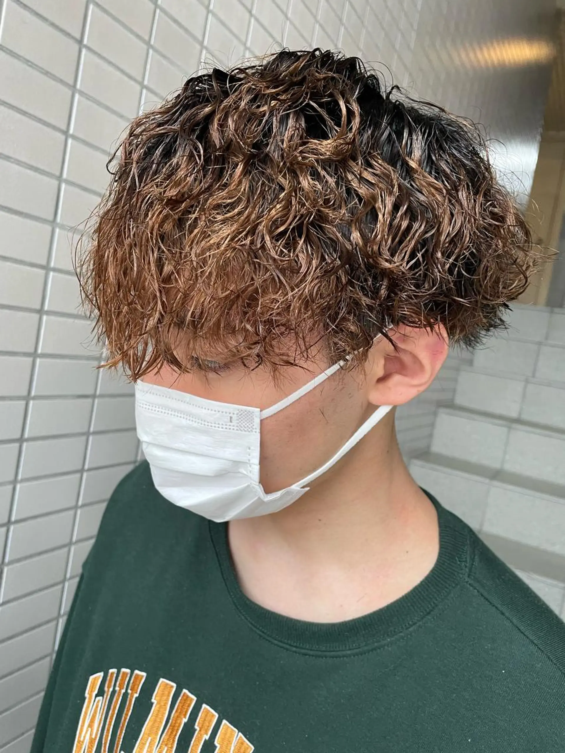 パーマ メンズ カット パーマ 大阪美容師 井上智博のヘアスタイル
