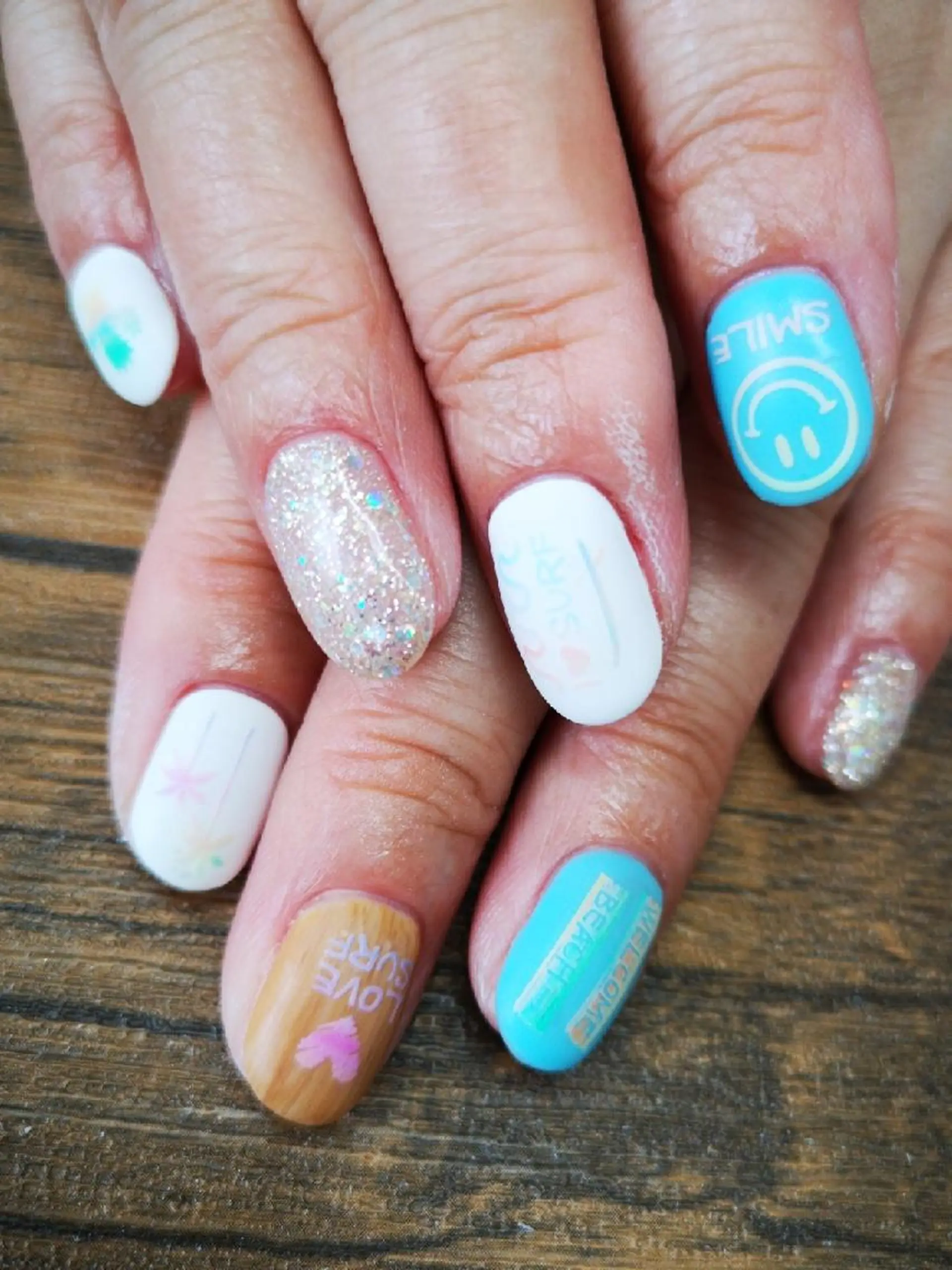 ネイル 石渡 美弥のネイルデザイン