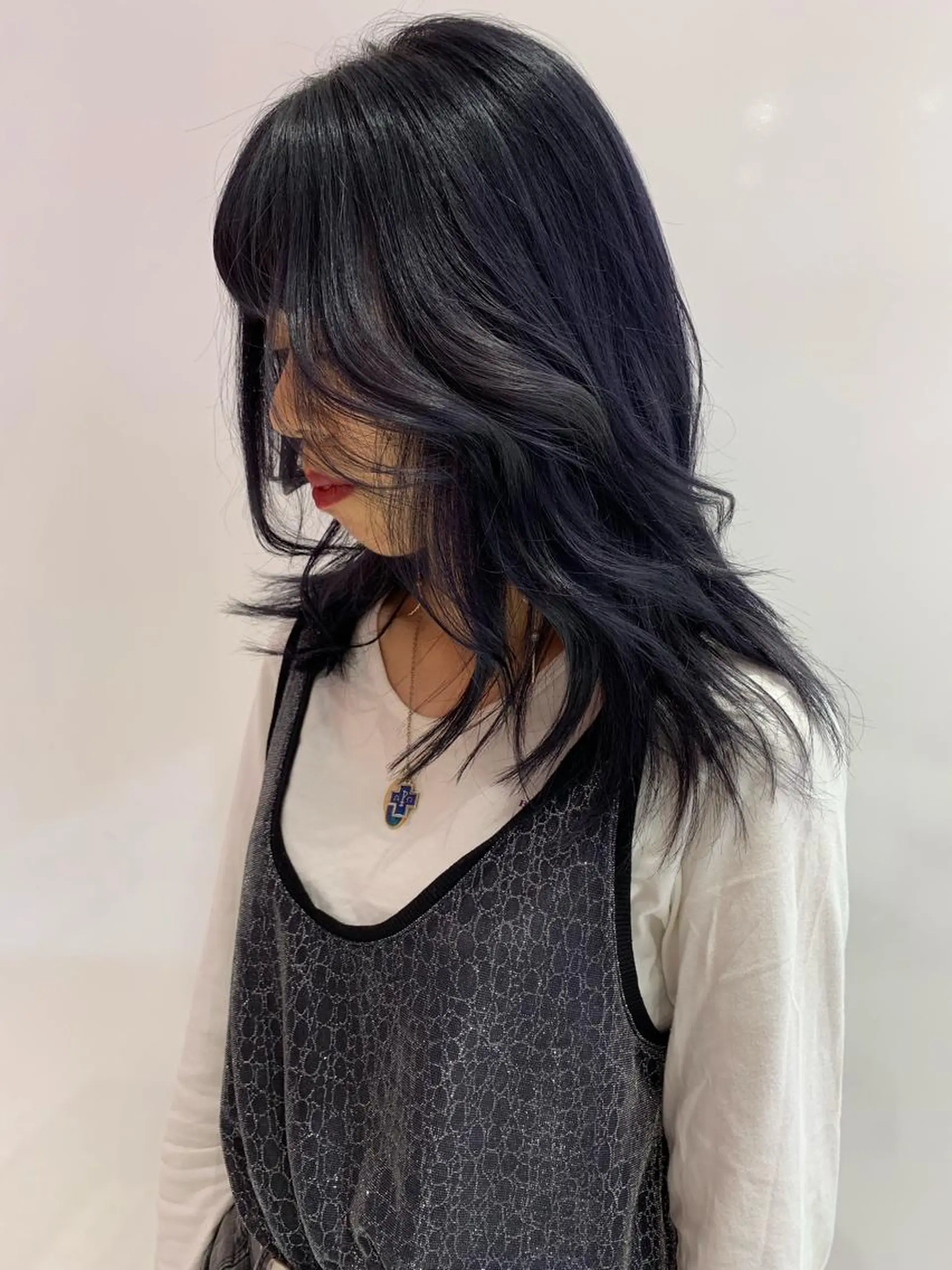 ミディアム カラー ヘアカラー トリートメント レイヤー/ブリーチ HIKARU ♡のヘアスタイル