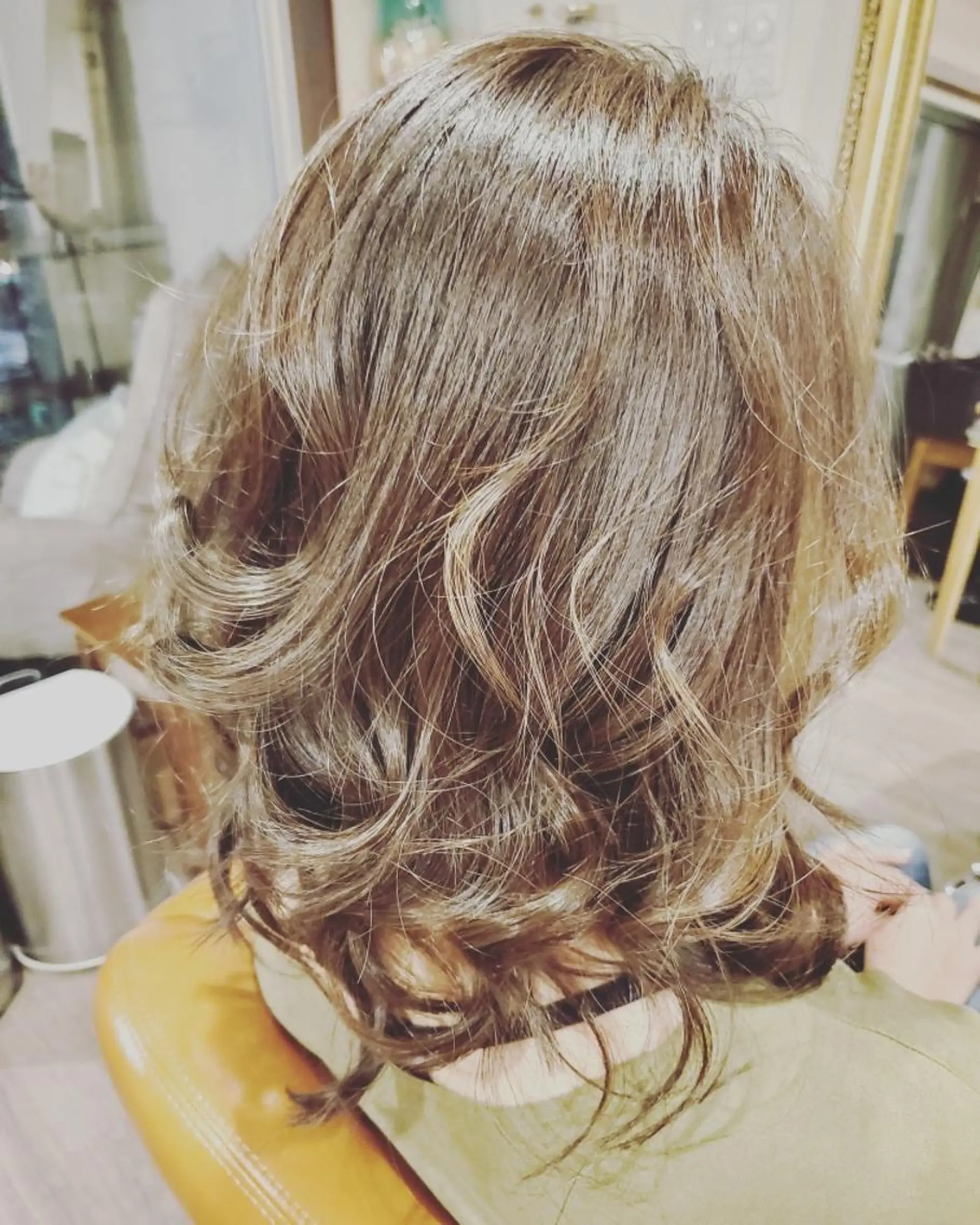 セミロング カラー アディクシーカラー 外国人風カラー トリートメント ヘアカラー トリートメント spa hair  ark 富井直美のヘアスタイル