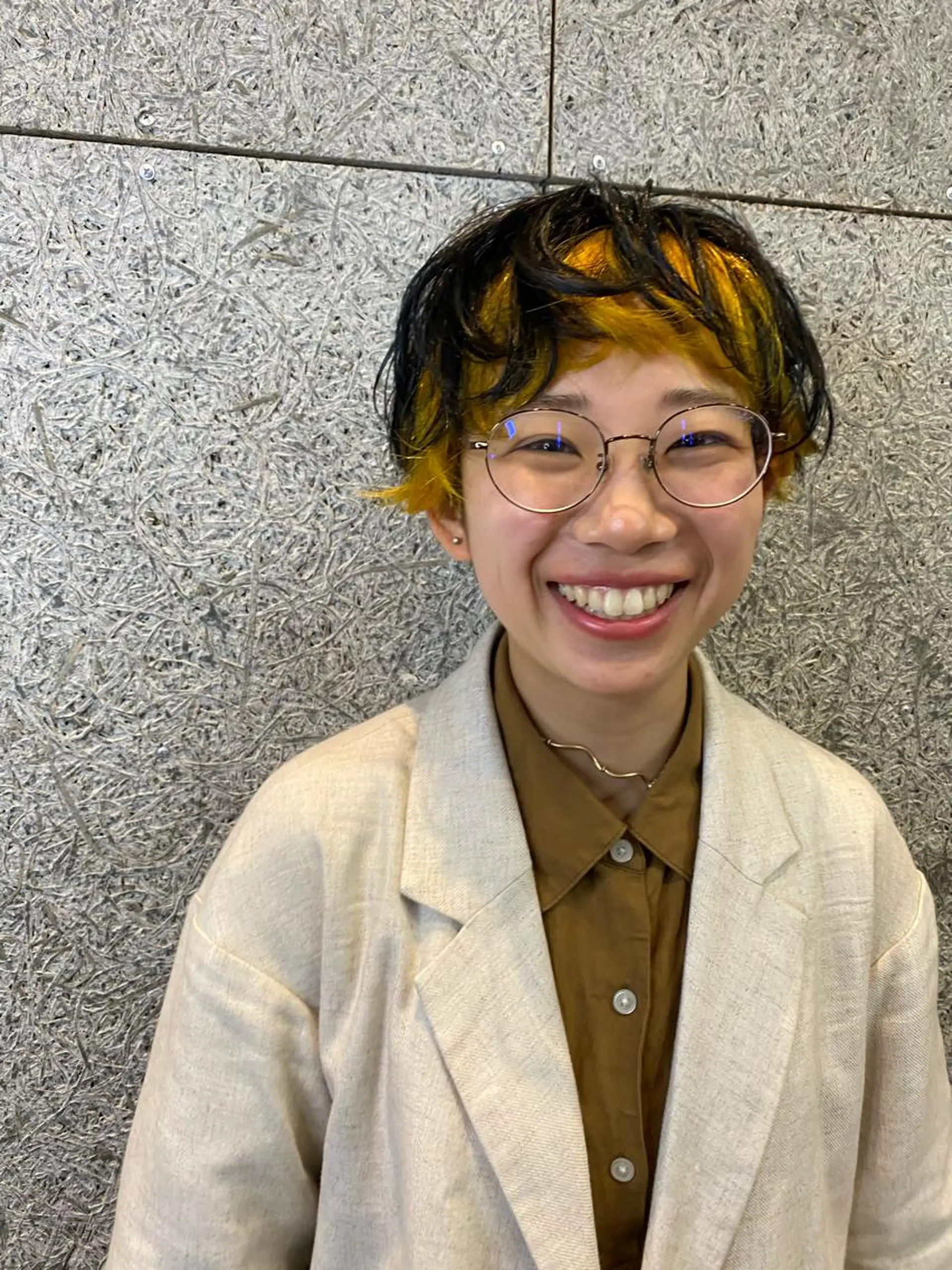 ショート イエローカラー ヘアカラー ラフパーマ/ボブ/ 似合わせヘア/ショウのヘアスタイル