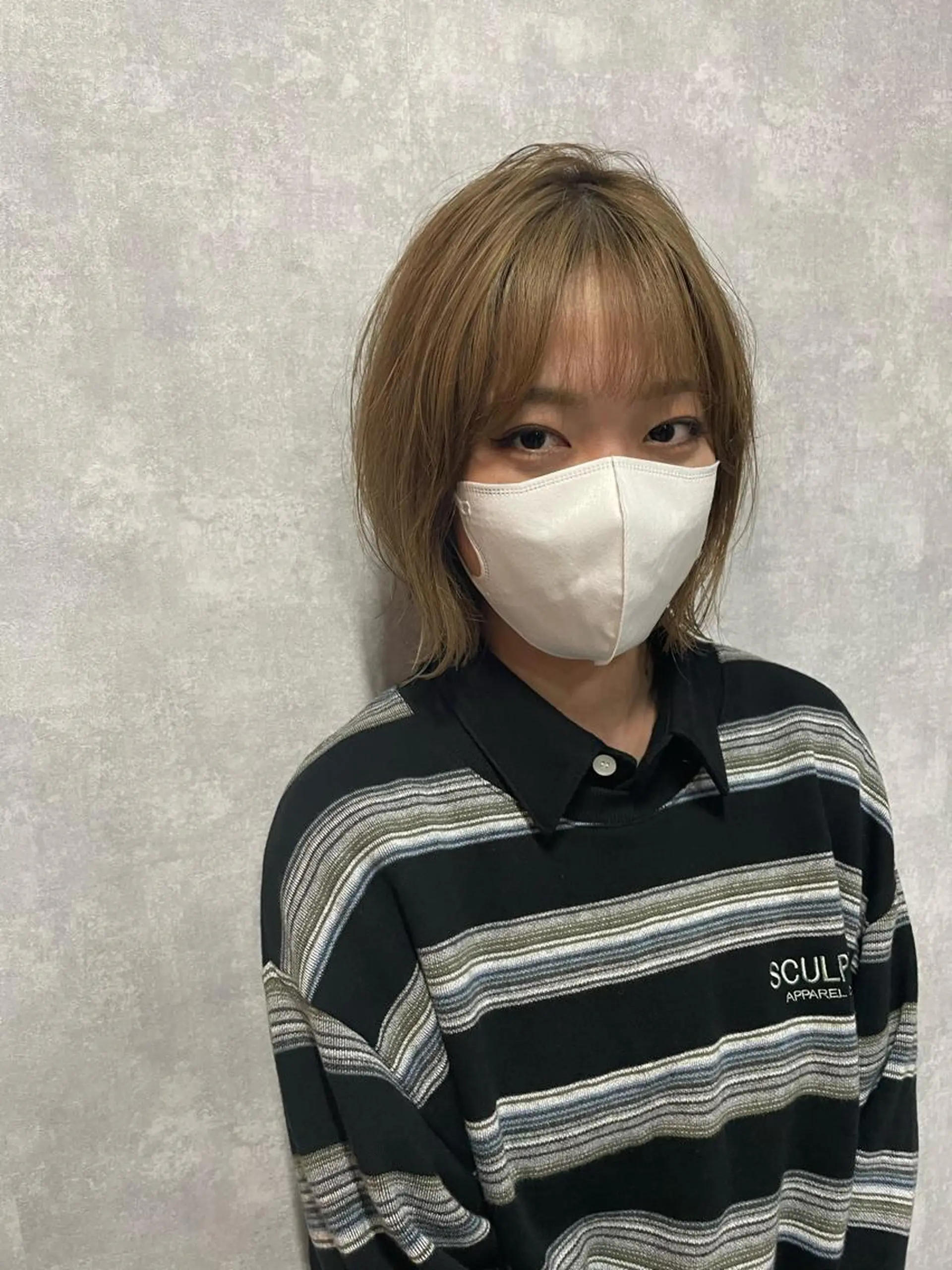 ショート 切りっぱなしボブ ショートボブ ハンサムショート 丸みショート アッシュ カット ヘアカラー トリートメント モテ髪/ボブ/ショー ト/アダチフウトのヘアスタイル