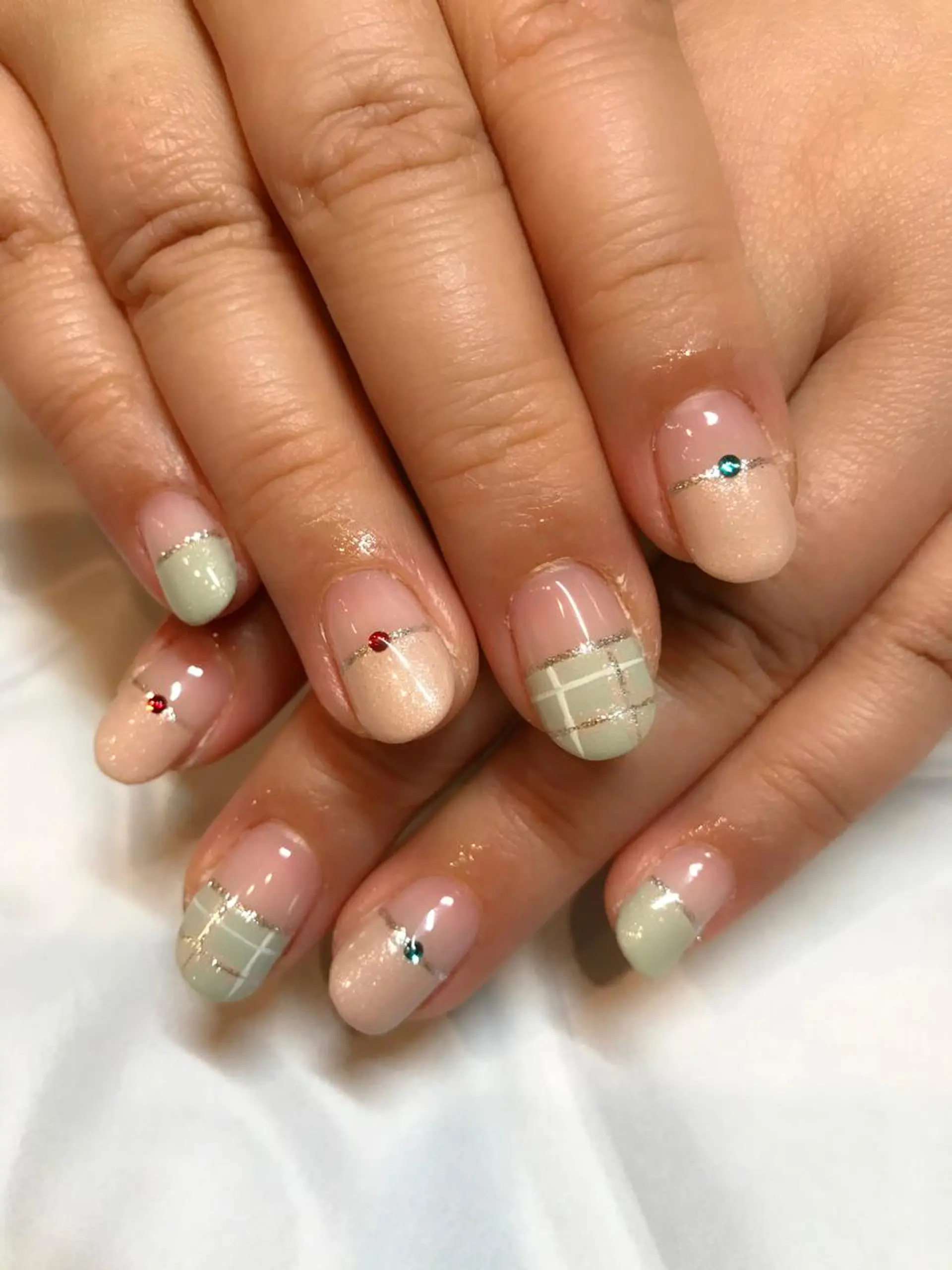 ネイル 三村 綾のマツエク・マツパデザイン