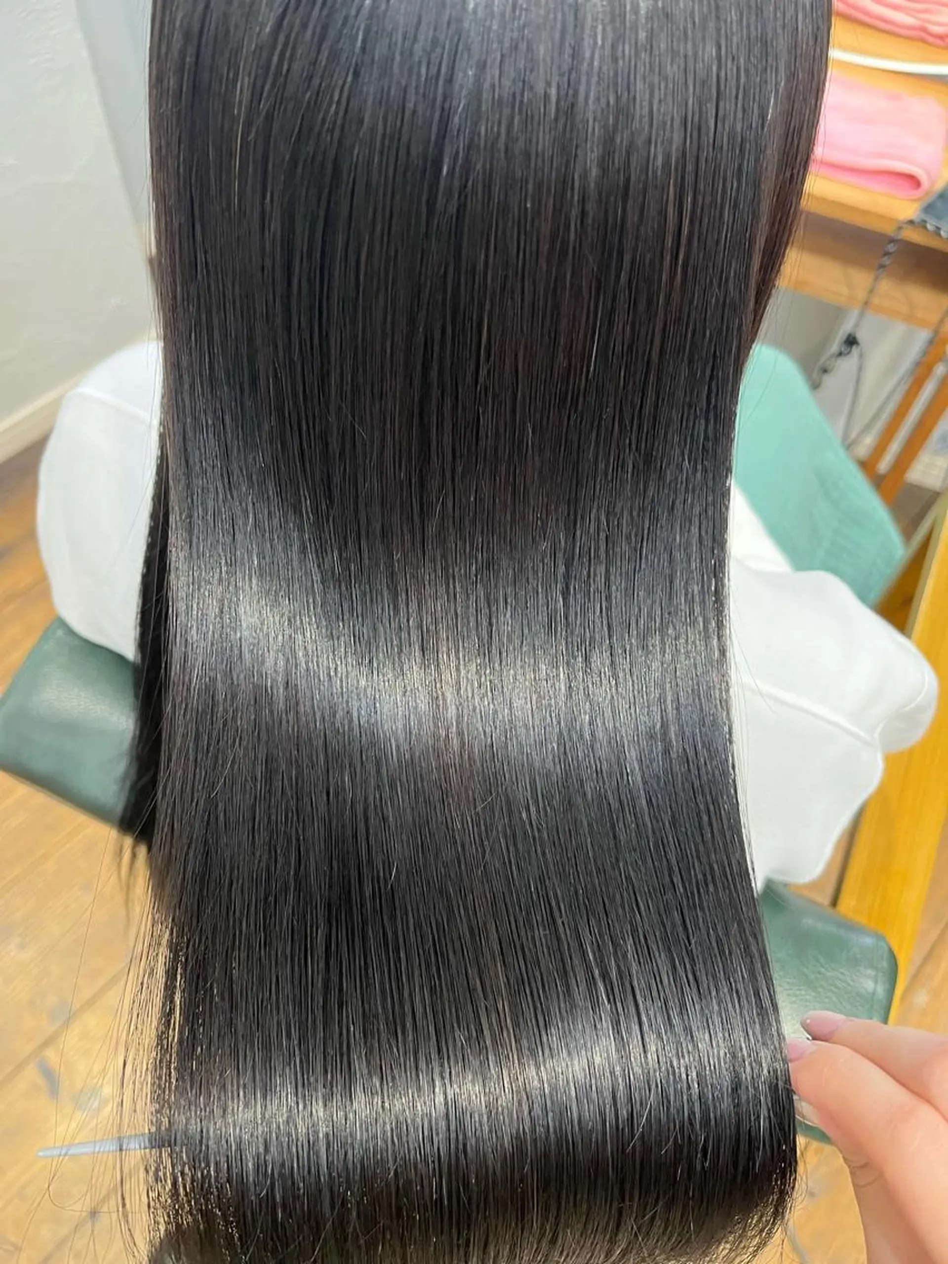 ロング パーマ カット 縮毛矯正 トリートメント ツチダ カホのヘアスタイル