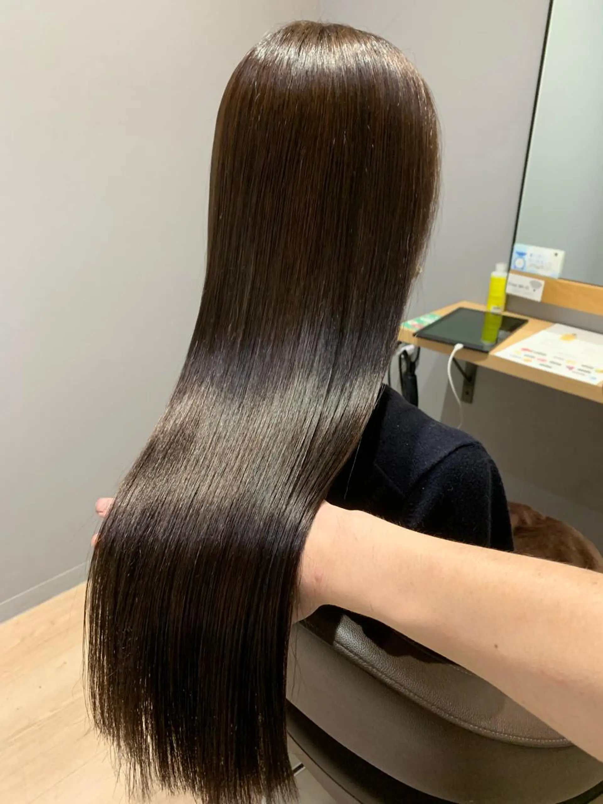 ロング カラー ブラウンカラー モカブラウン 髪質改善 カット 縮毛矯正 トリートメント Roid 代表✨HIROのヘアスタイル