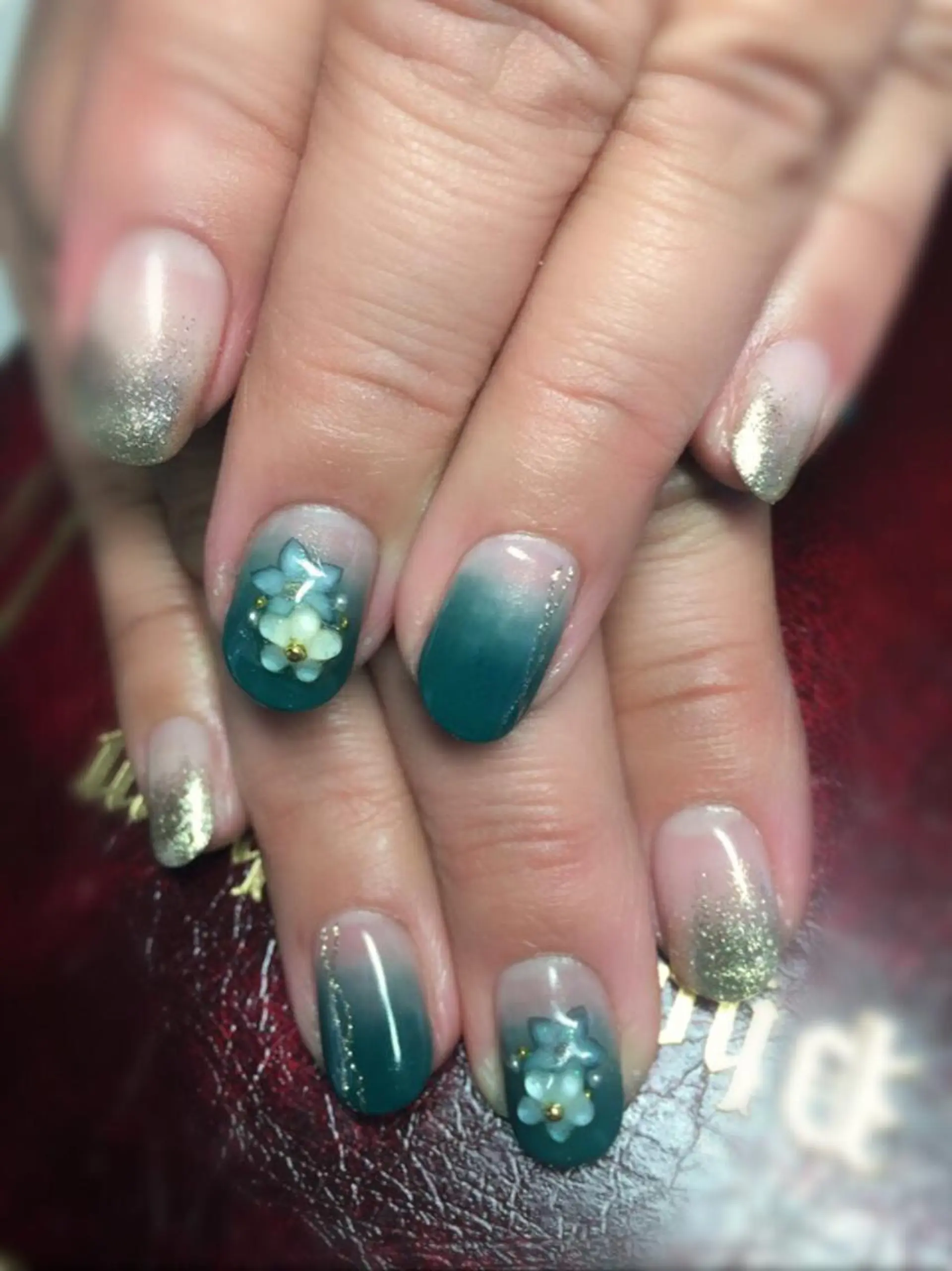 ネイル YÜA NAILのネイルデザイン