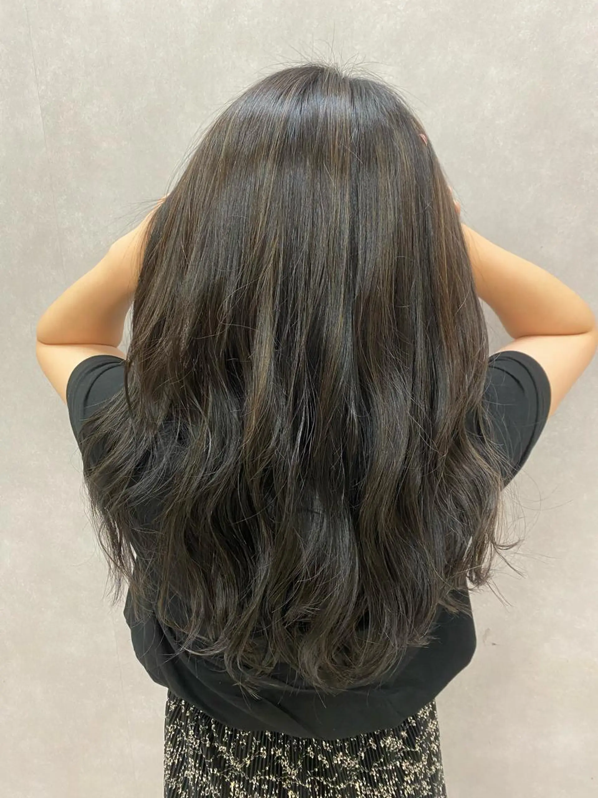 ロング カラー 【髪質改善　艶髪】 布川　莉穂のヘアスタイル