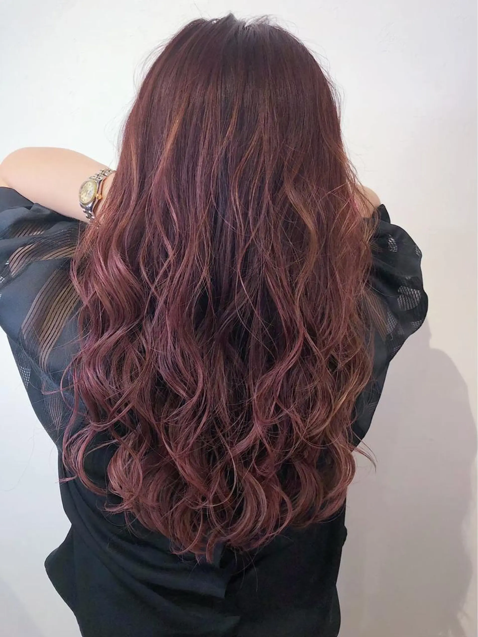 セミロング カラー _WHITE 高槻のヘアスタイル