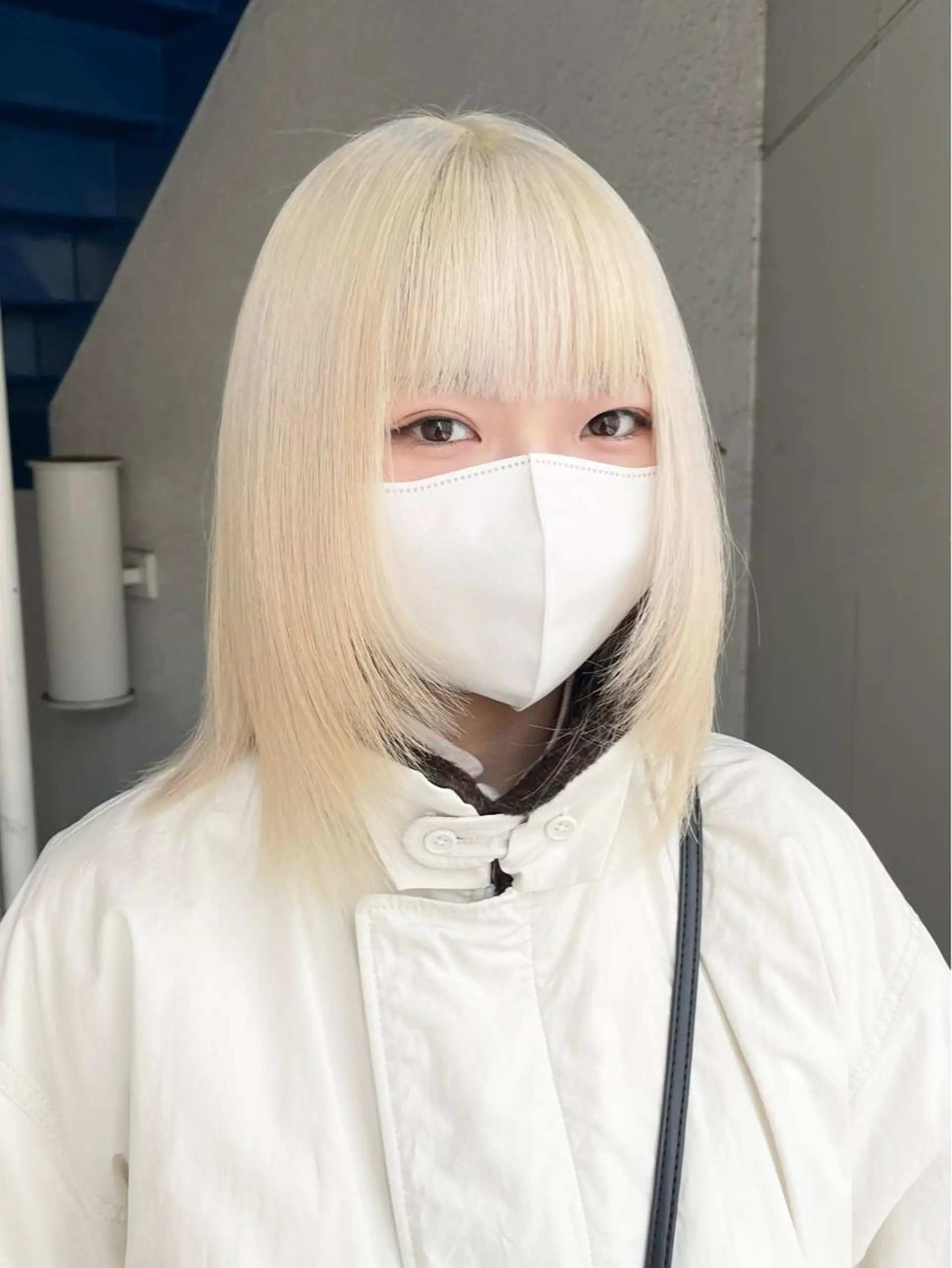 ミディアム カラー パーマ ヘアアレンジ メンズ ミディアムパーマ メンズバレイヤージュ メンズブリーチ センターパート フェードカット ハイトーン/レイヤー 🌸さくらのヘアスタイル