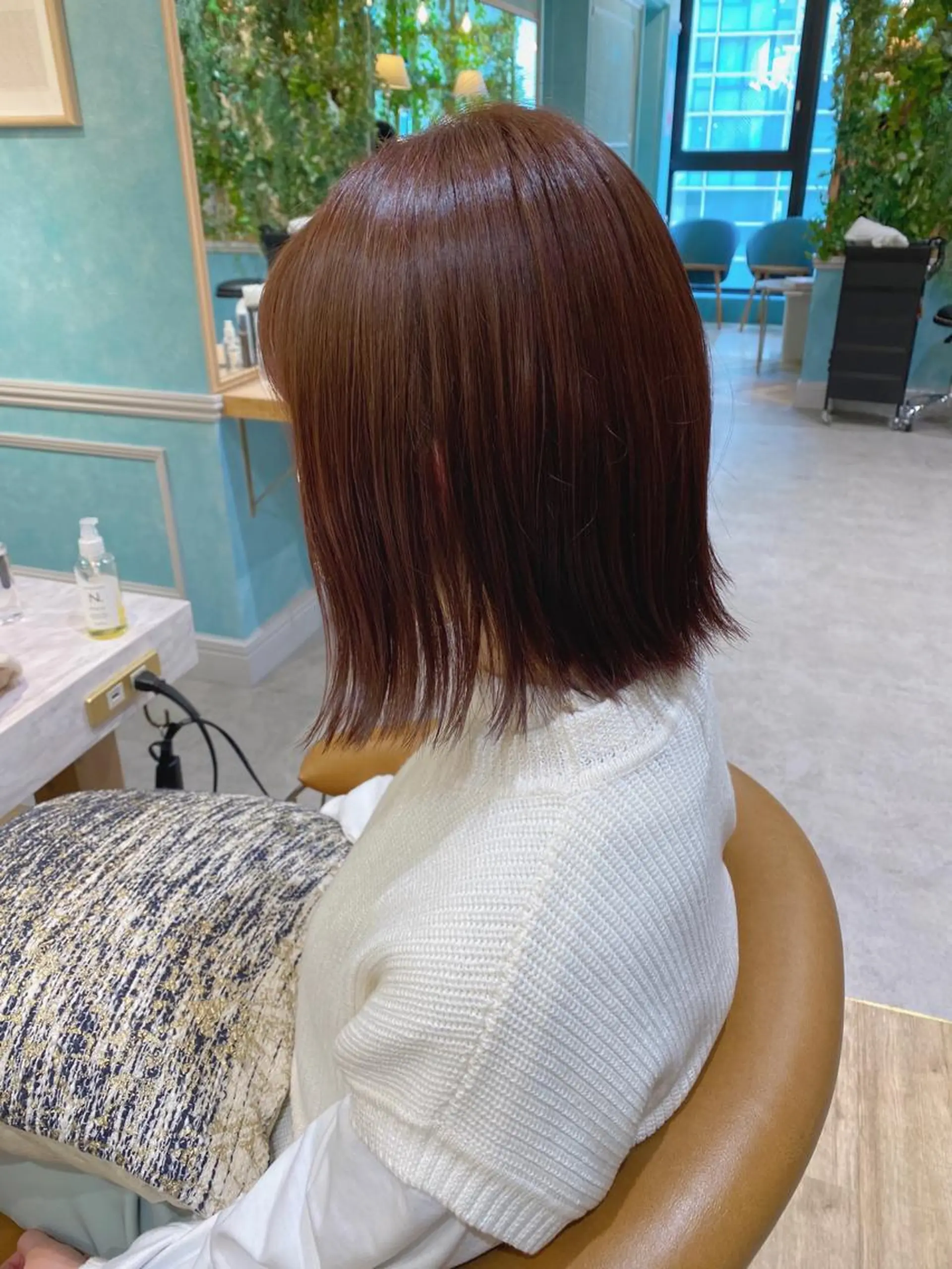 ミディアム 外ハネヘア 山本翔一郎 韓国顔周りレイヤーのヘアスタイル