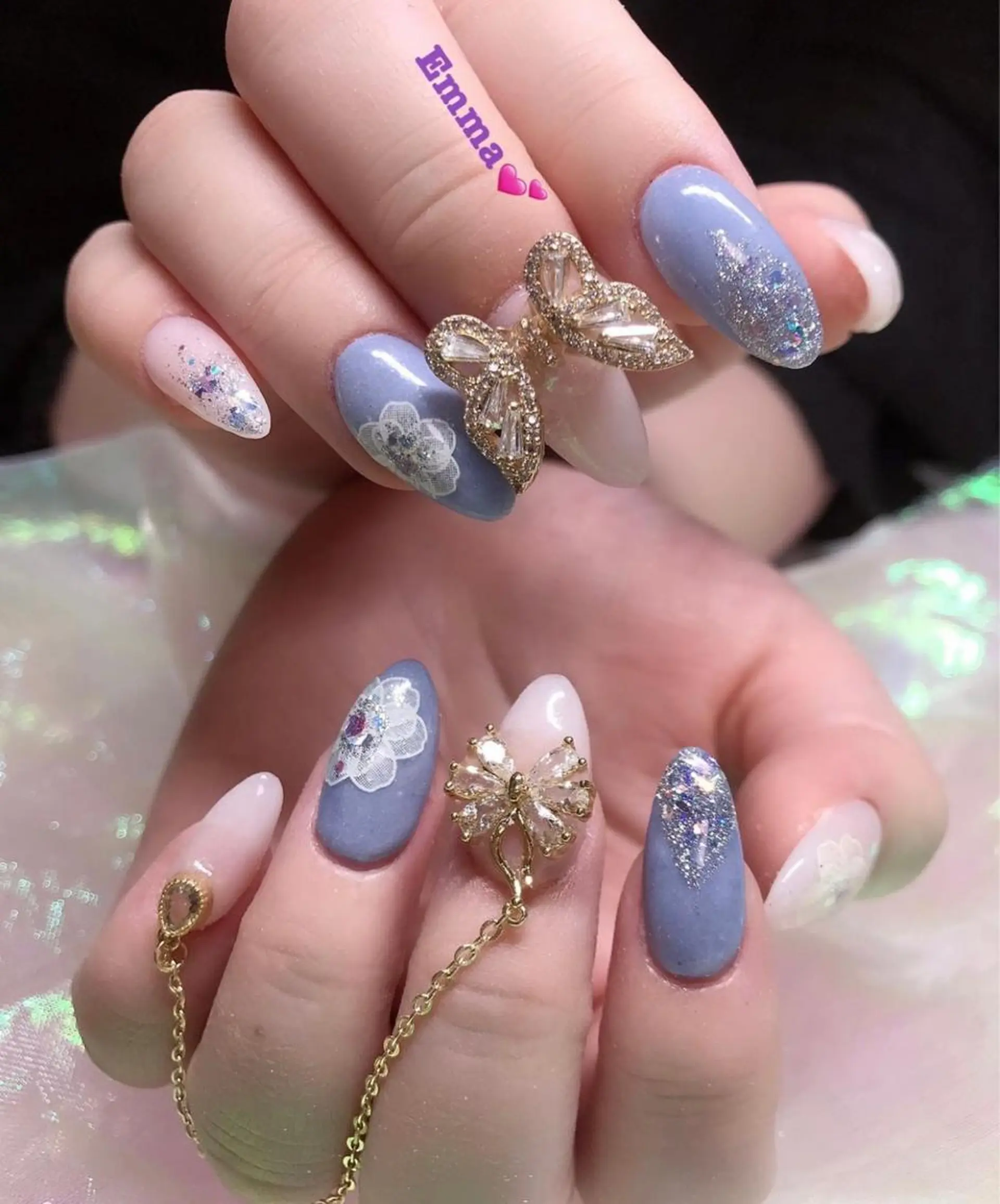 ネイル ISA_ BELLAのネイルデザイン