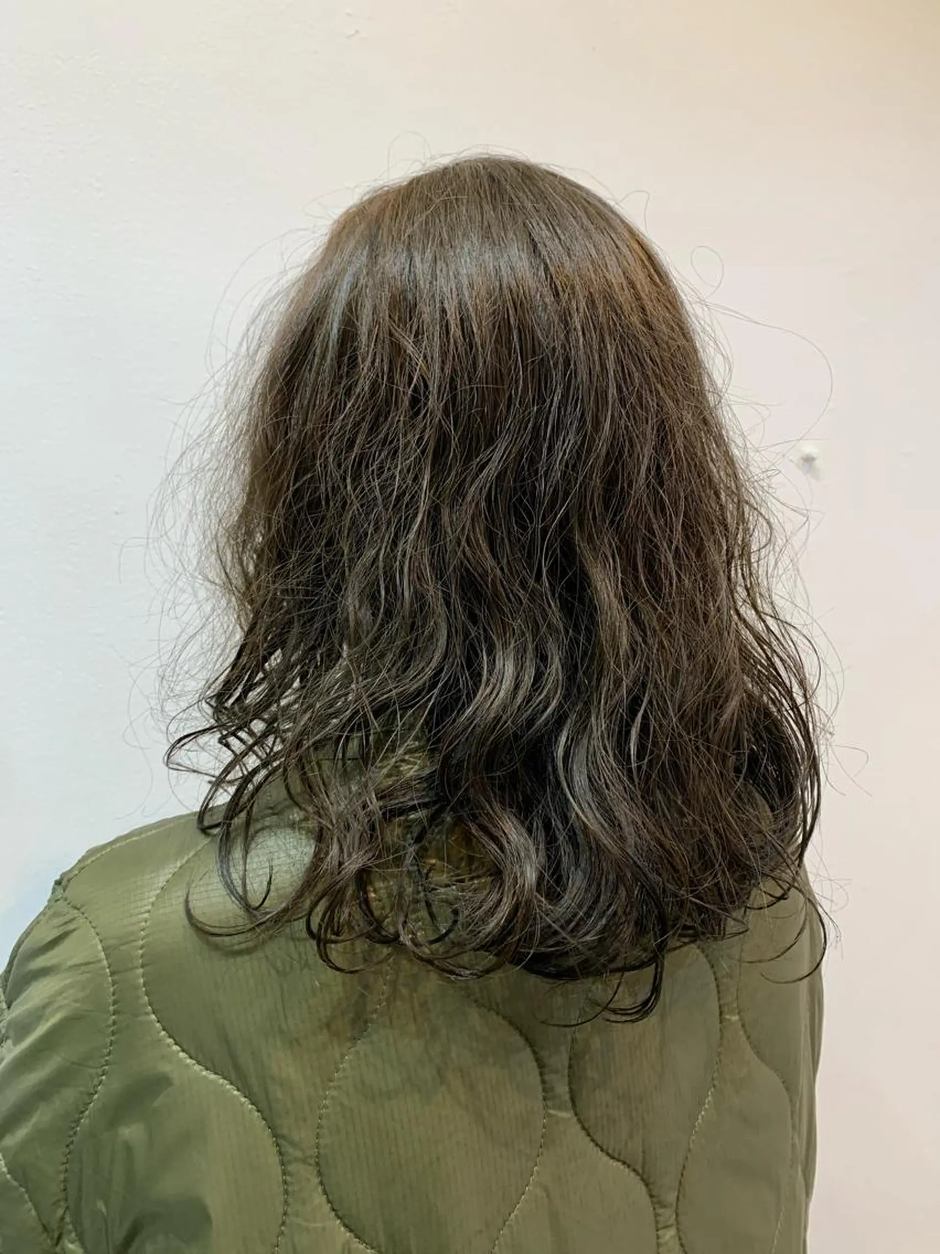 カラー オリーブカラー 韓国ヘア 🎀華澄のヘアスタイル