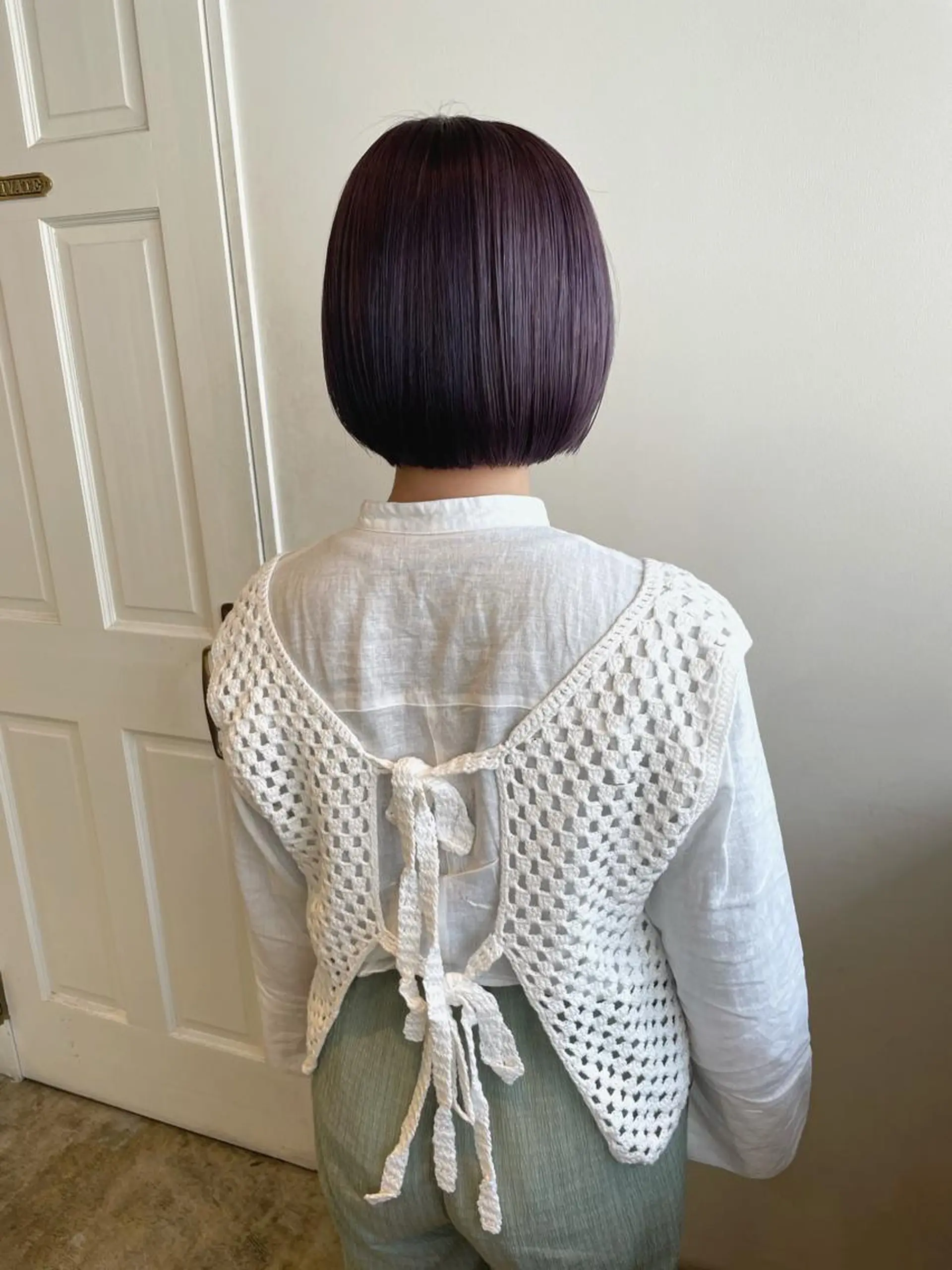 ミディアム カラー カット ヘアカラー トリートメント MIOベージュカラー 柔らかいカラーのヘアスタイル