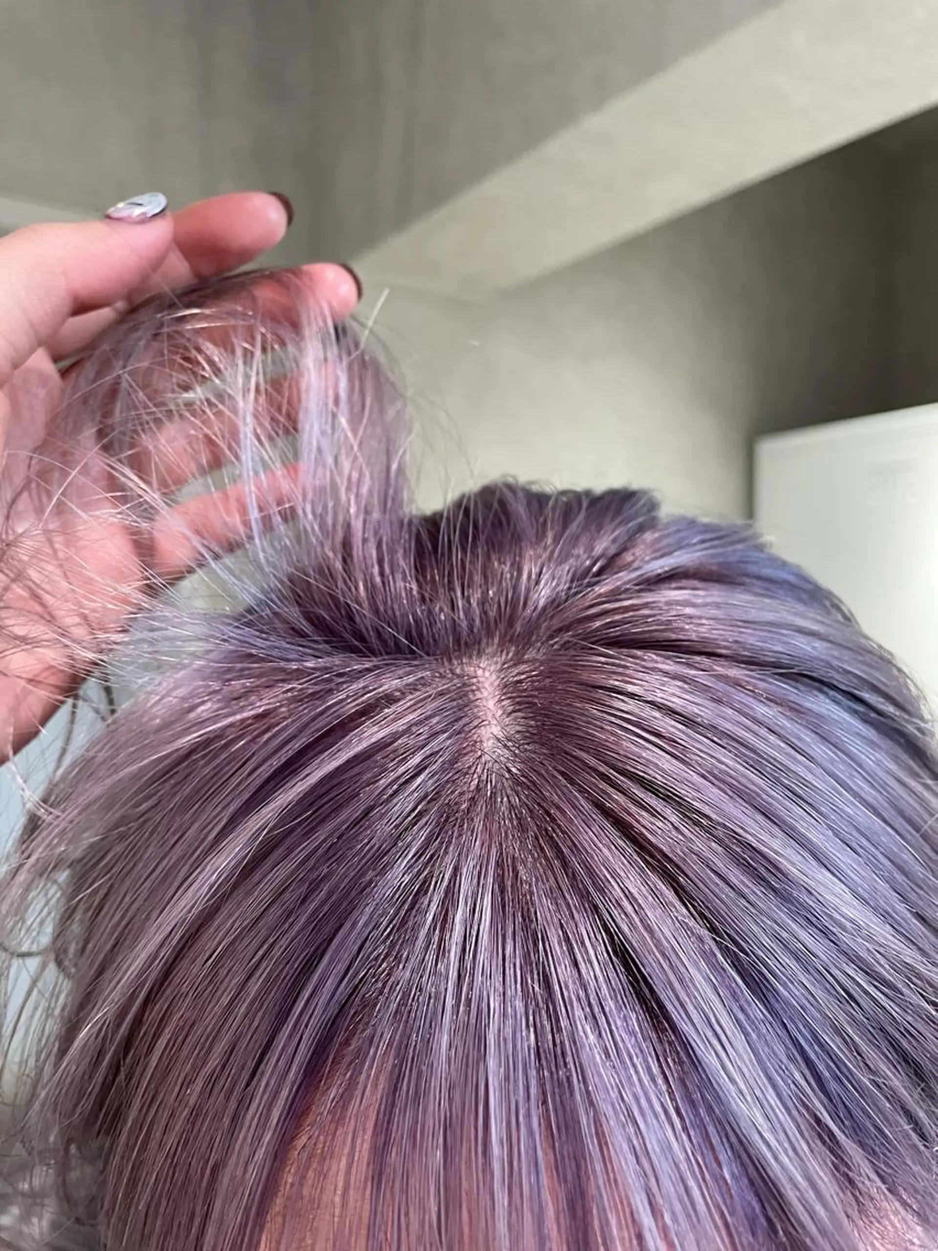 ショート カラー ブリーチ ラベンダーカラー ヘアカラー ナチュラル透明感🌱 小山美樹子のヘアスタイル