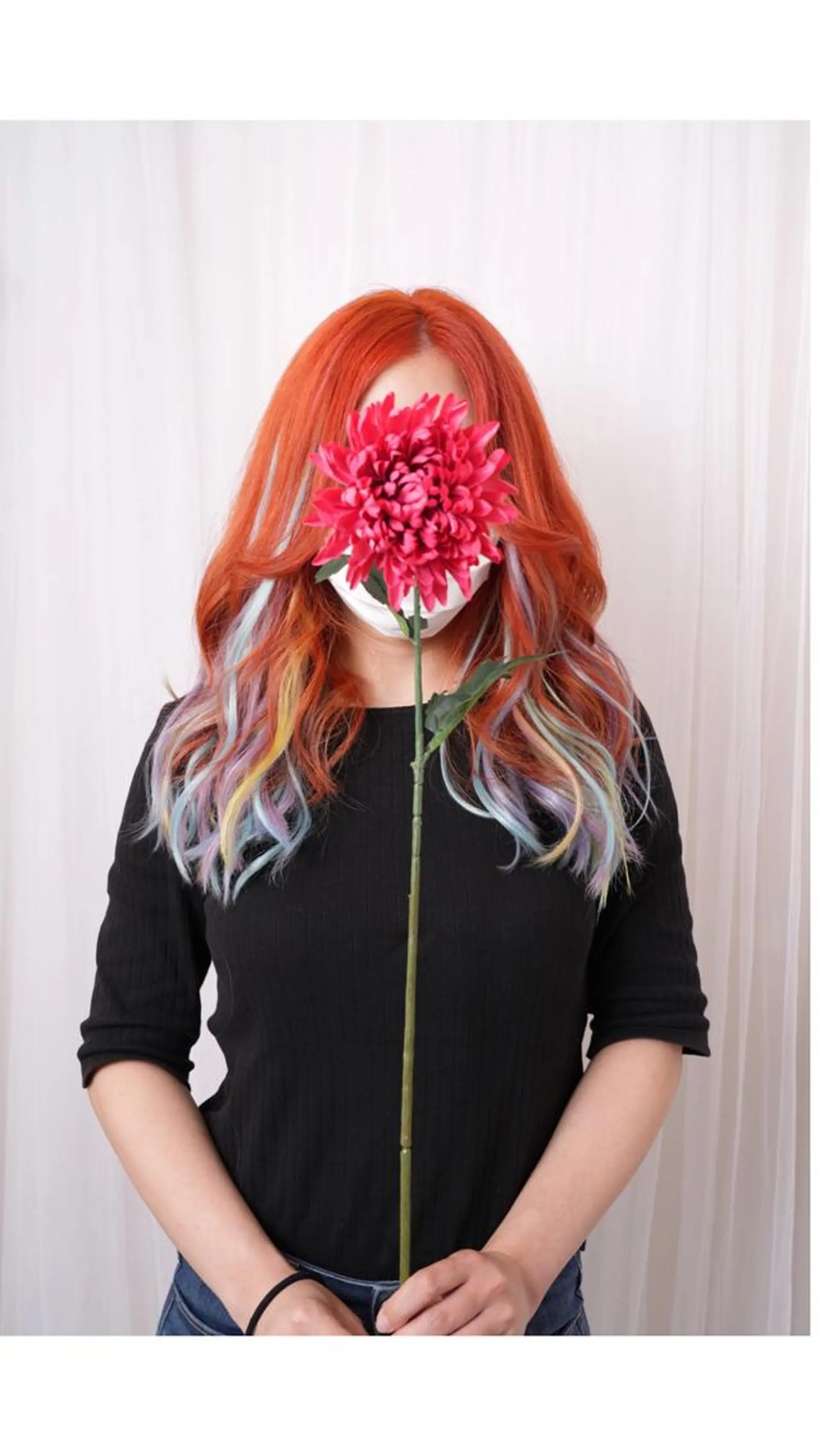 セミロング カラー ヘアアレンジ シールエクステ オレンジ エクステ カット ヘアカラー トリートメント エクステ ヘアセット 推し活専用 【派手髪】飯野ゆかりのヘアスタイル