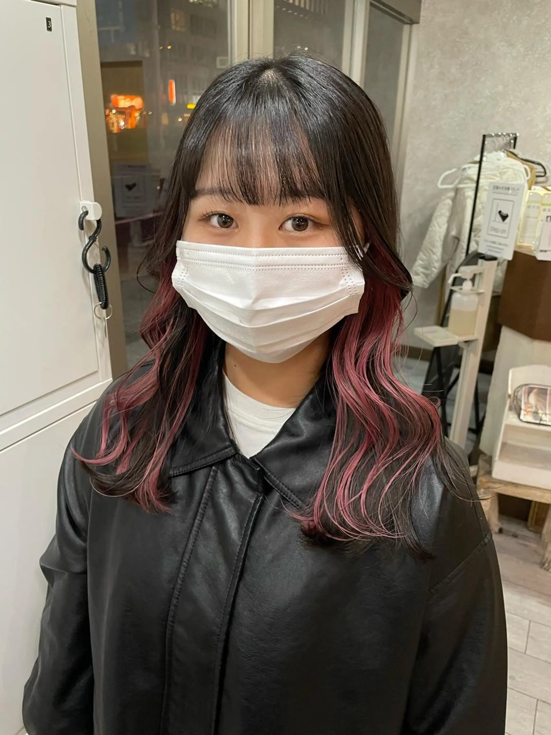 セミロング カラー イヤリングカラー 🫧ヒシダアキ taboo.i🫧のヘアスタイル