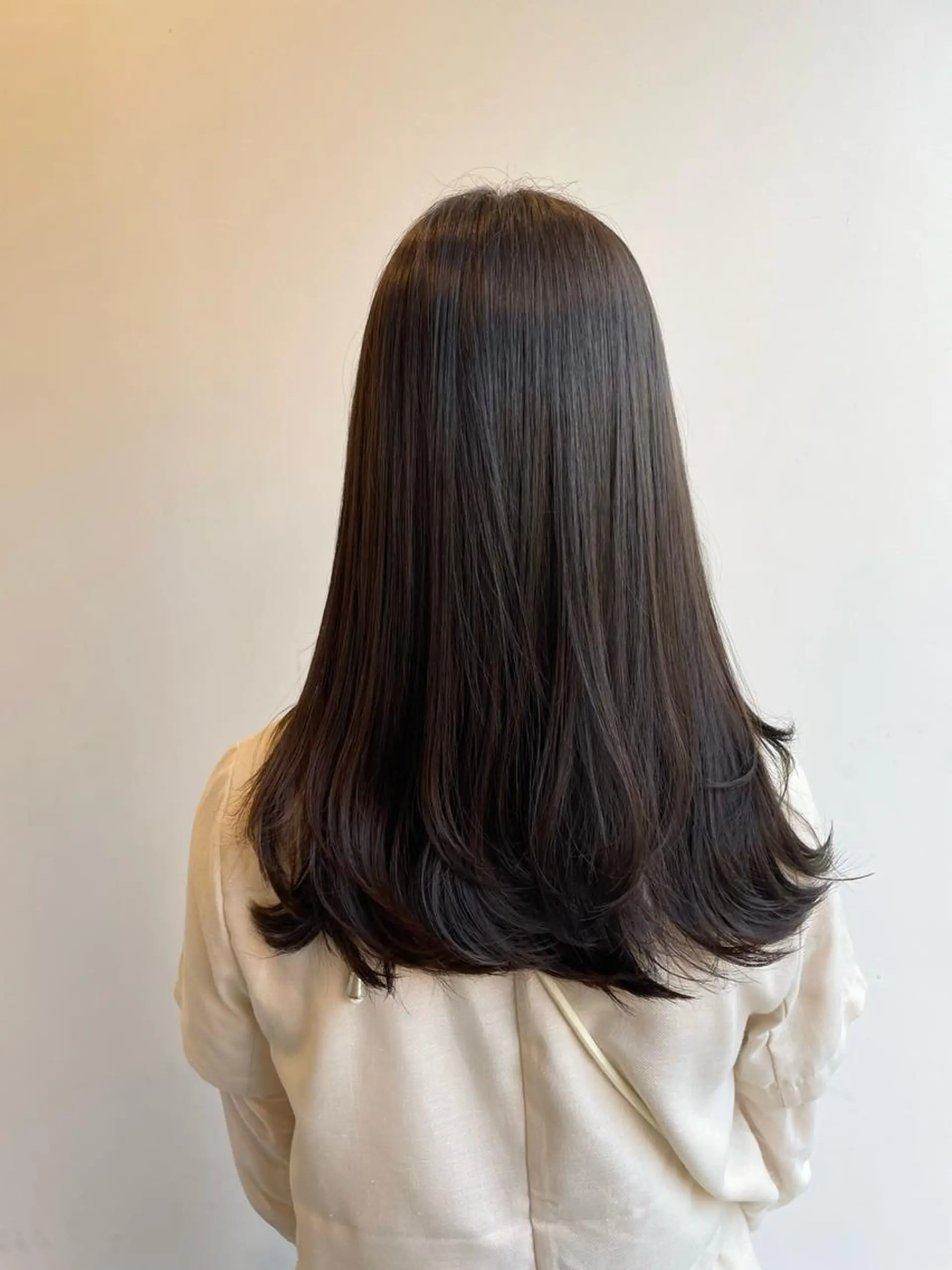 ロング カラー アッシュ オリーブアッシュ ハッシュカット 暖色カラー/伊藤菜月のヘアスタイル