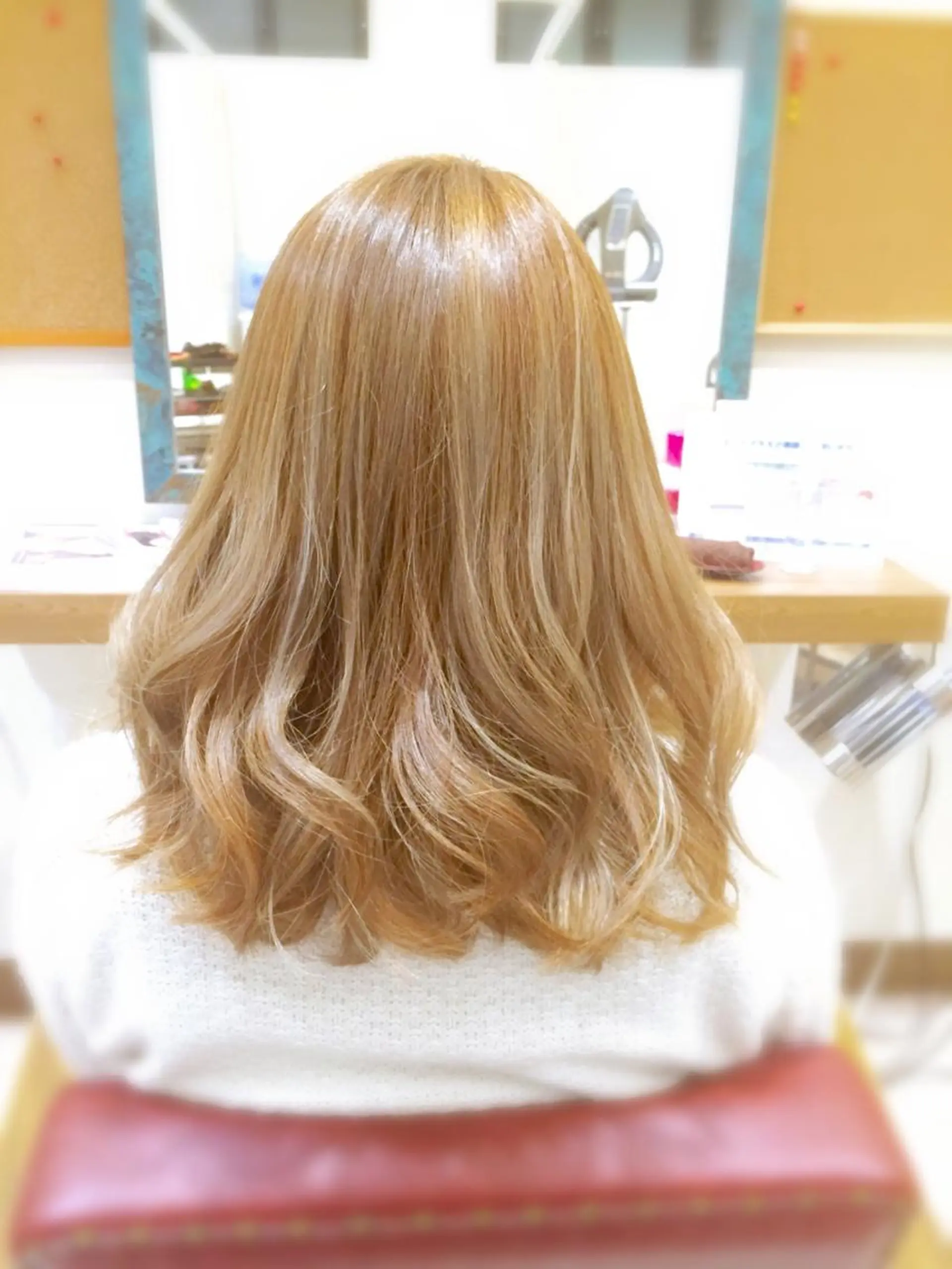 セミロング カラー ベージュカラー 🌈２０年目突入🎉 山口のヘアスタイル