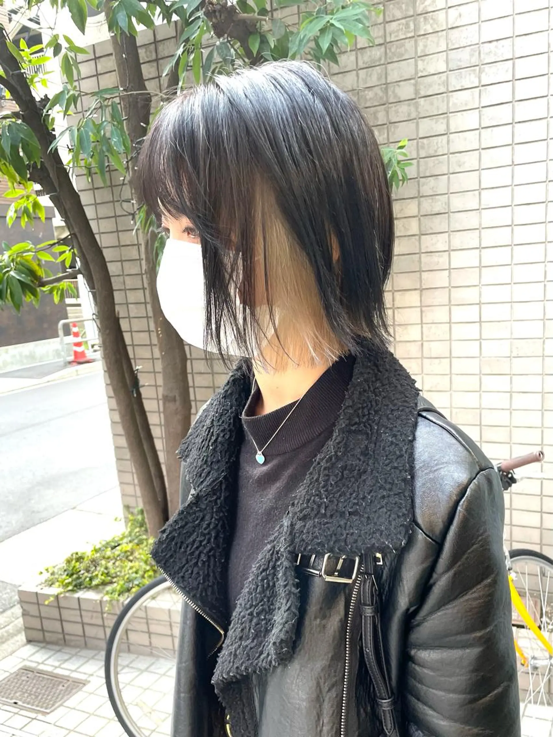 ミディアム カラー ベージュカラー グレージュ インナーカラー ハイトーン/レイヤー /ウルフ⭐️永田⭐️のヘアスタイル