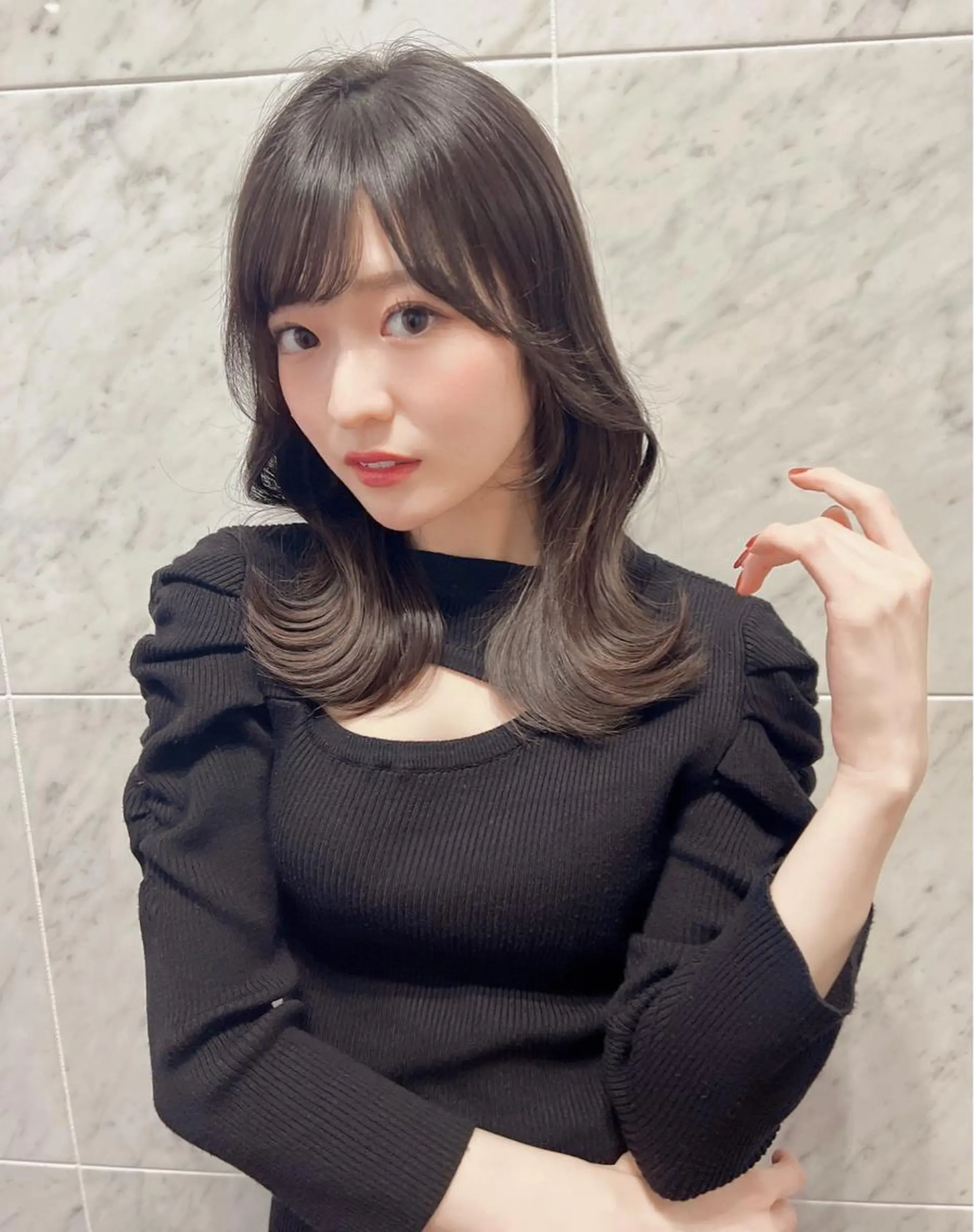 セミロング カラー カット ヘアカラー トリートメント レイヤーカット/ 顔周り 五島巨幹のヘアスタイル