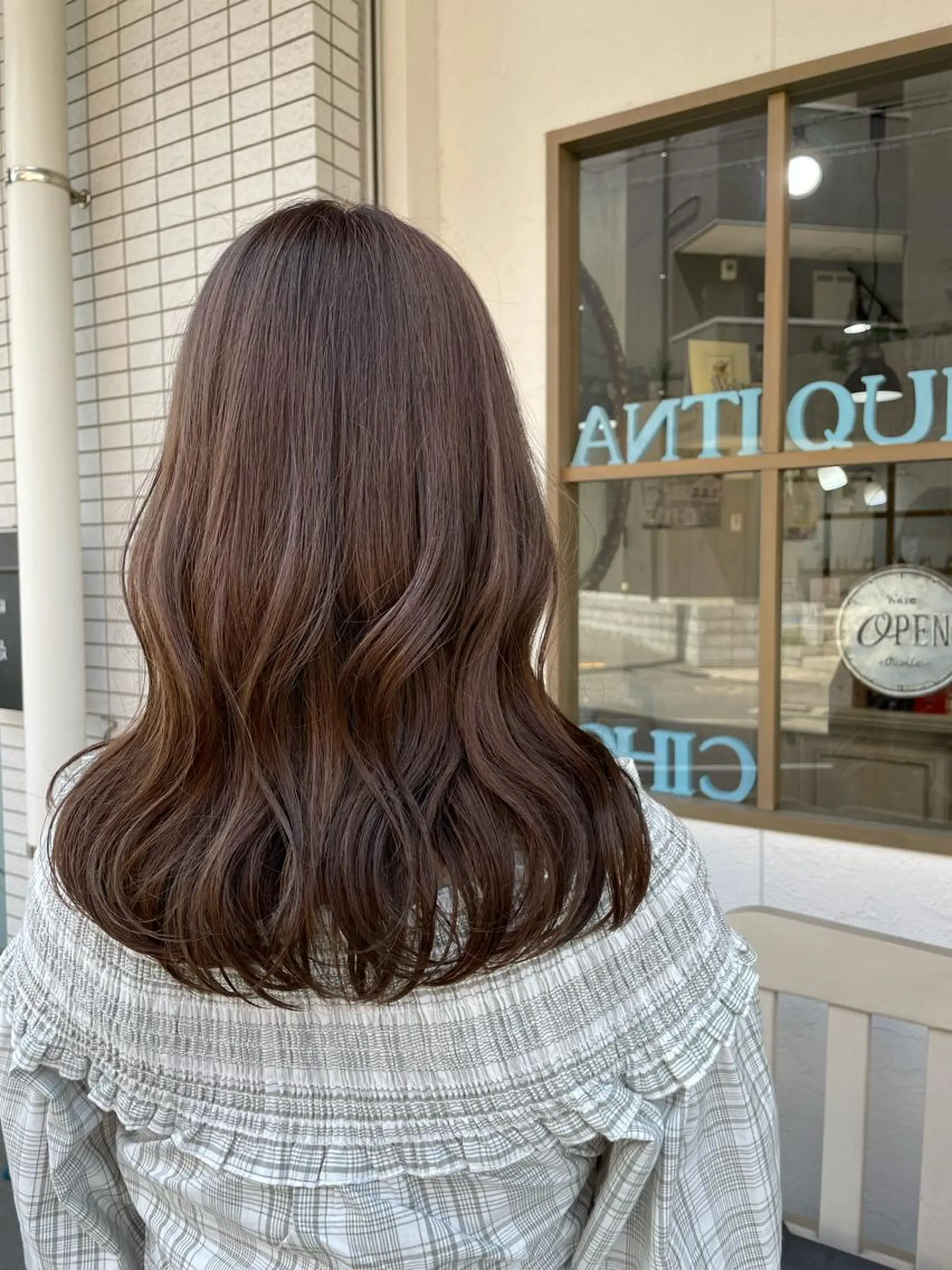 セミロング ネモトメイナ🌿‬ 今月末で退職しますのヘアスタイル