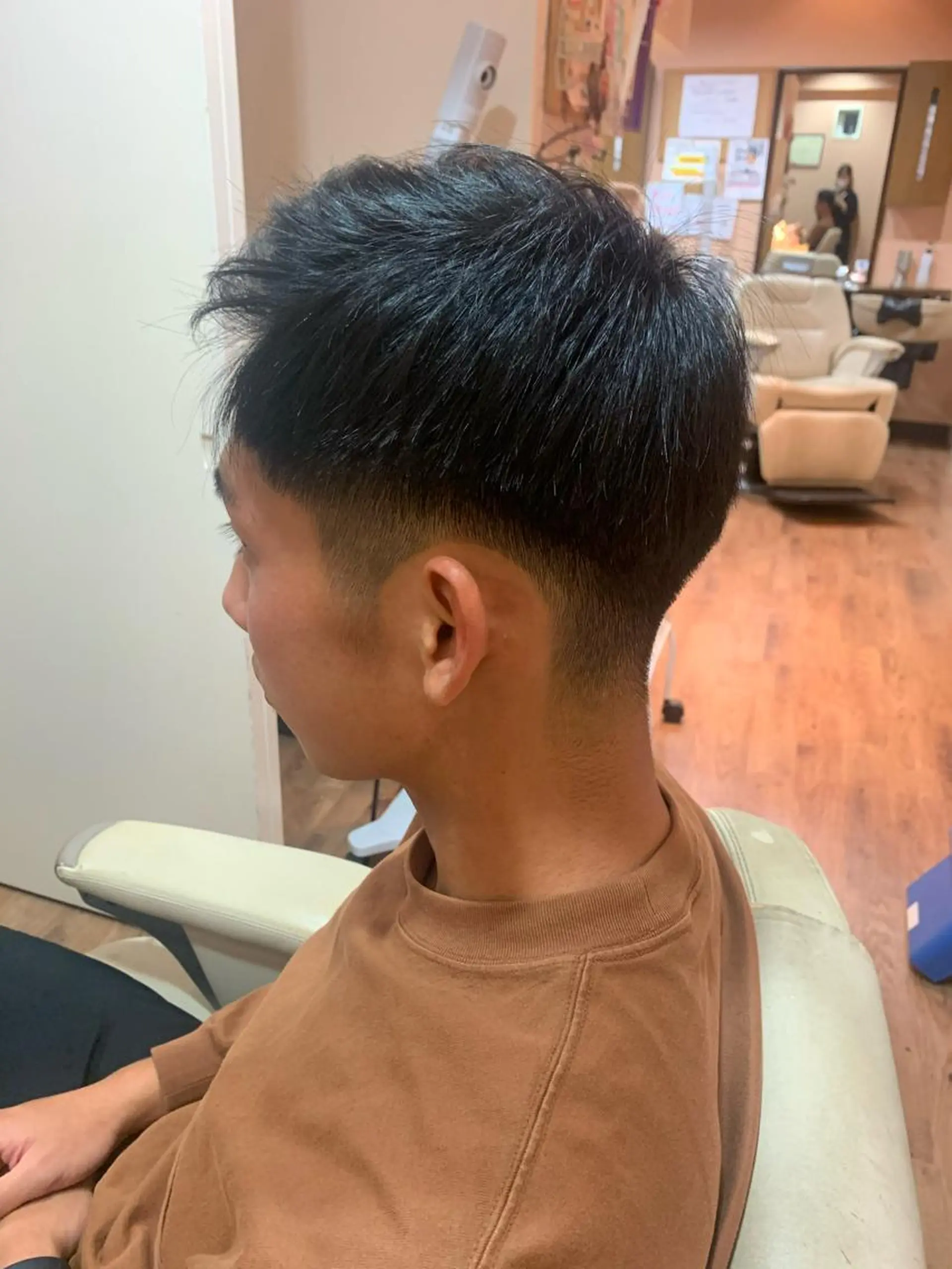 ショート メンズ フェードカット clan鷺沼🌿 かやしたのヘアスタイル
