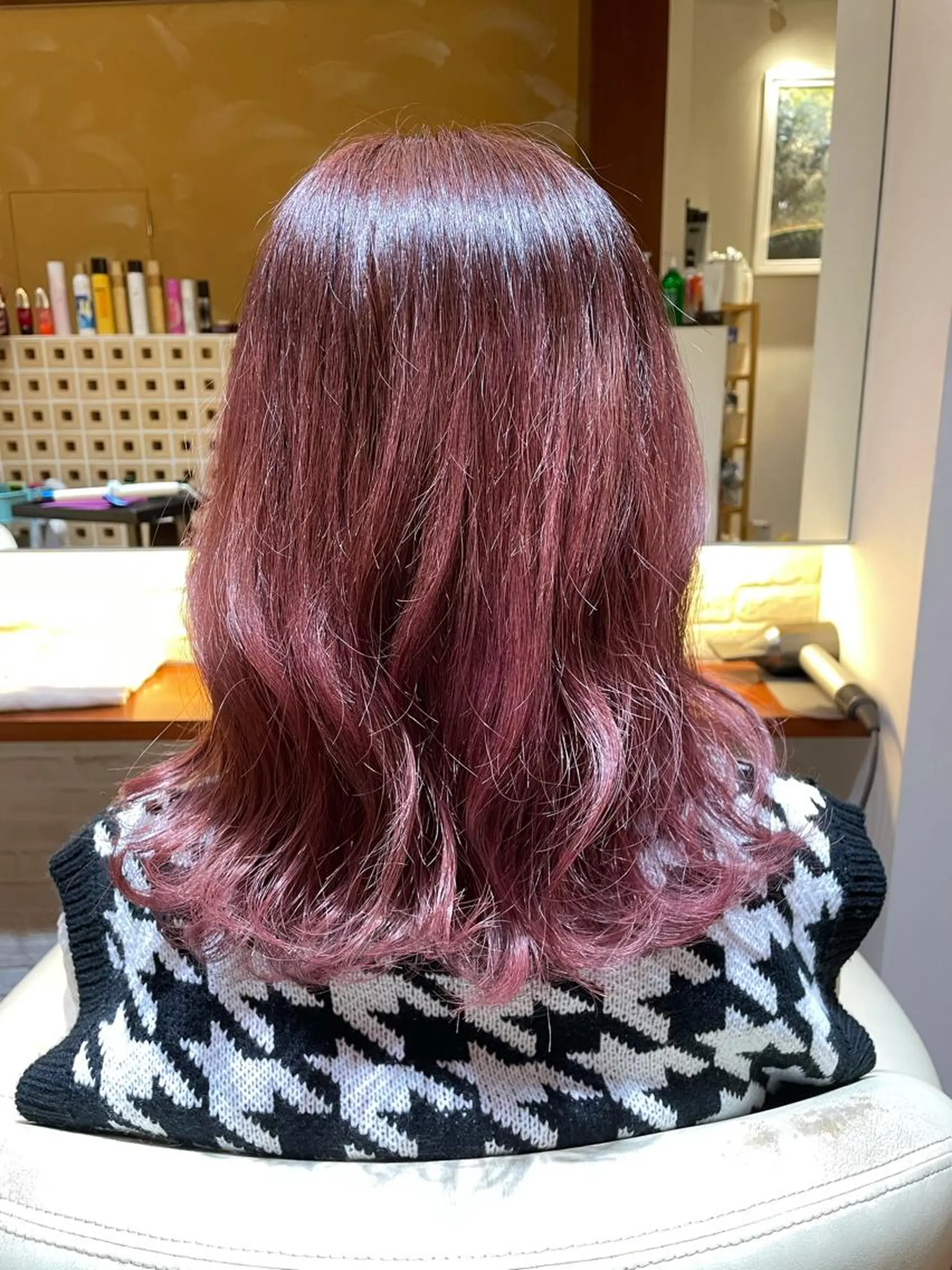 セミロング カラー ブリーチ ピンクカラー CoCooN 店長 さのえみのヘアスタイル