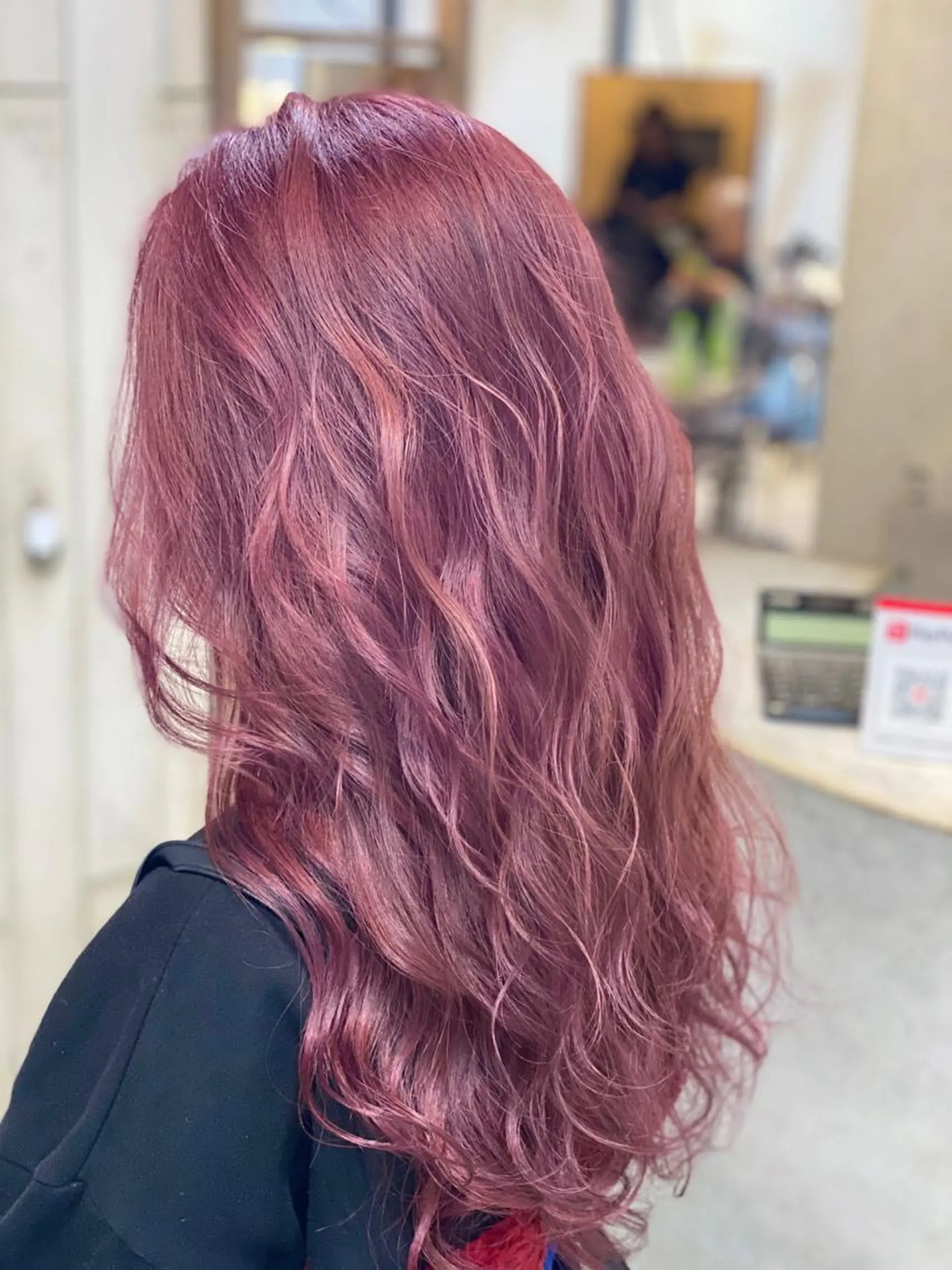 ロング カラー THINK SHOP KANTAのヘアスタイル