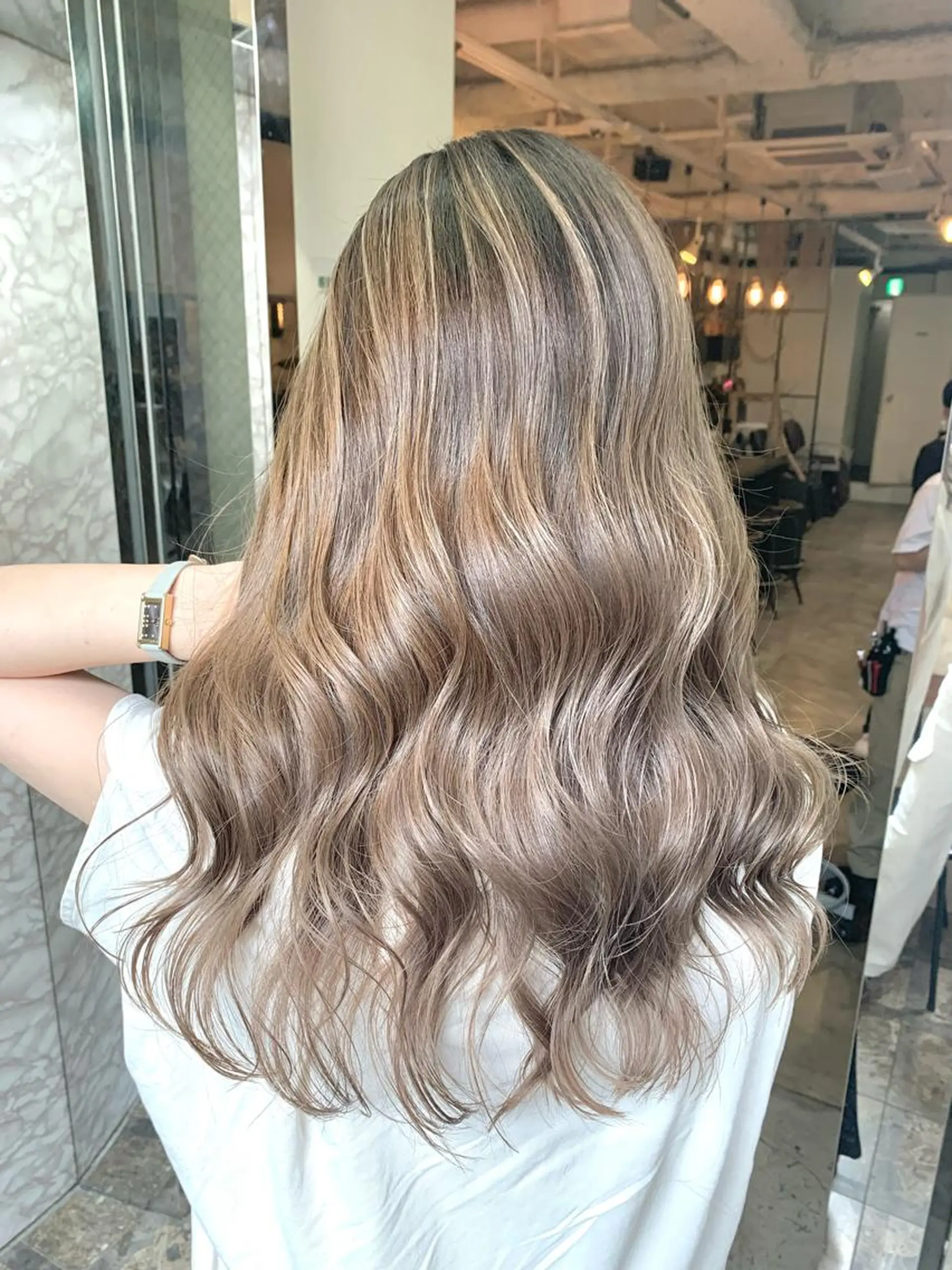 ロング カラー ヘアアレンジ アディクシーカラー ベージュカラー グレージュ ハイライトカラー イルミナカラー レイヤーカット/艶髪 🎀笠原 優花🎀のヘアスタイル