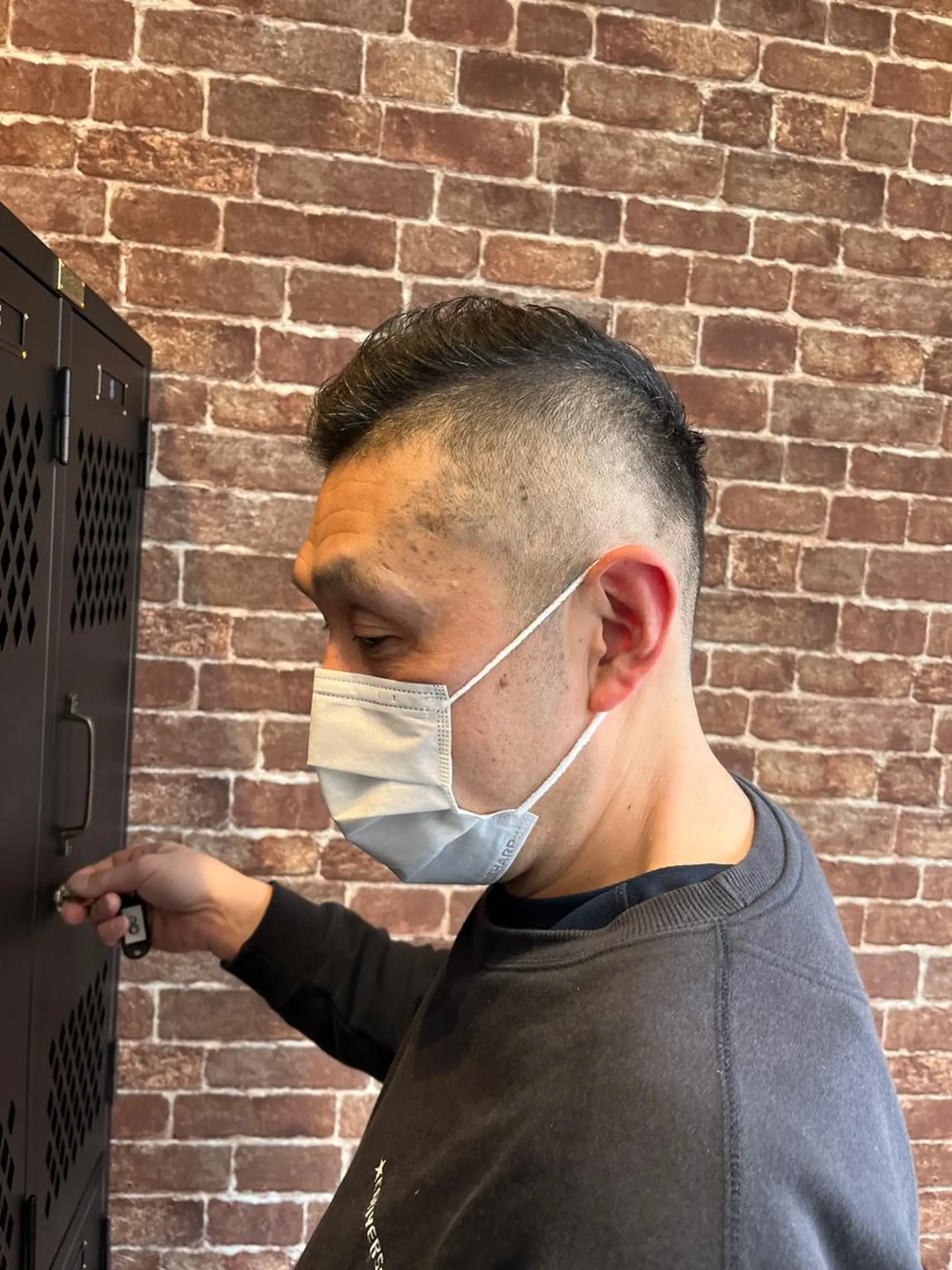 ショート カラー パーマ ヘアアレンジ メンズ キッズ ネイル マツエク・マツパ アイブロウ メンズブリーチ メンズハイライト メンズインナーカラー メンズ韓国風 ブリーチ カット 久木原 ゆりのヘアスタイル