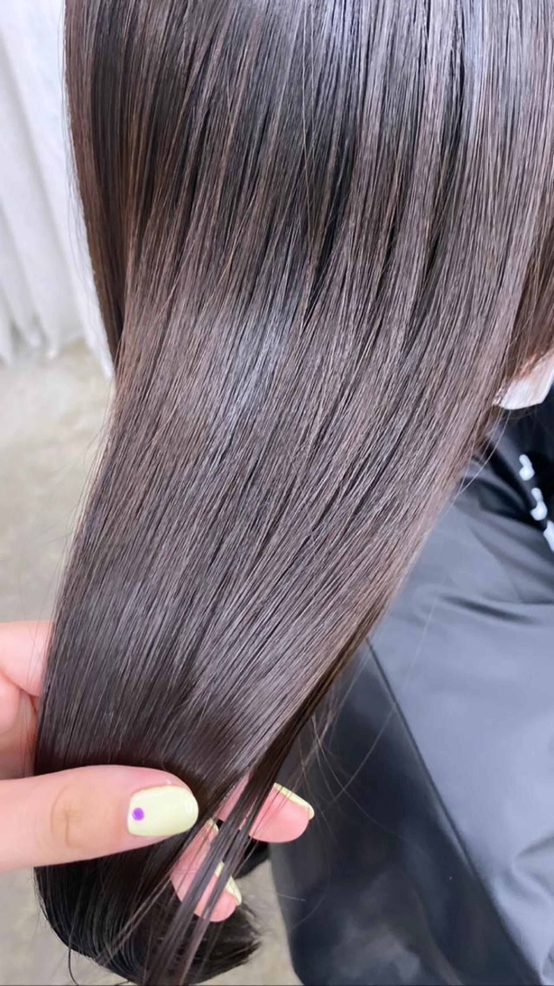 ロング パーマ 髪質改善 KVELL ユナのヘアスタイル