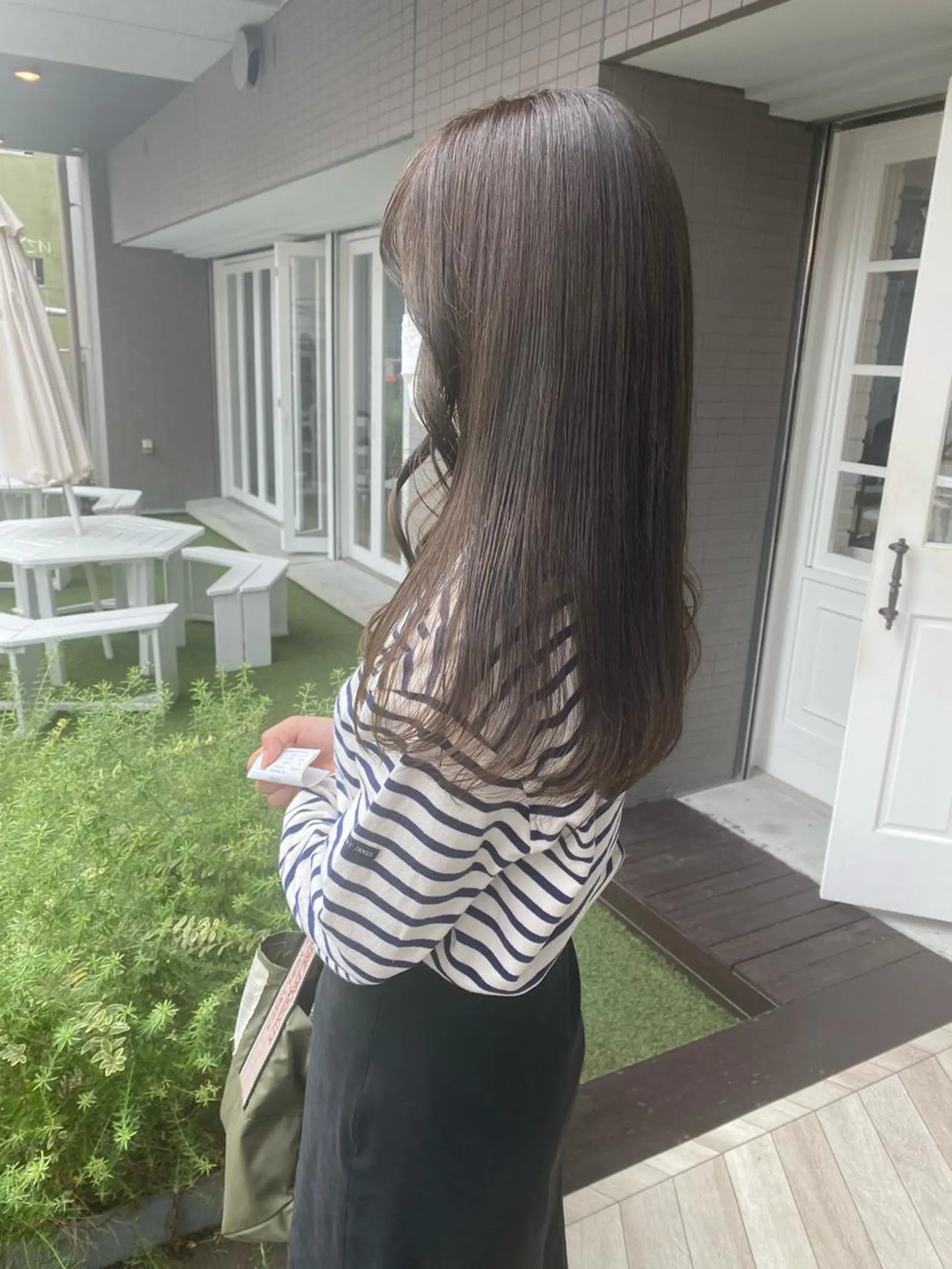 ロング カラー ヘアアレンジ ヘアカラー トリートメント ヘッドスパ ベージュカラー /aibiのヘアスタイル