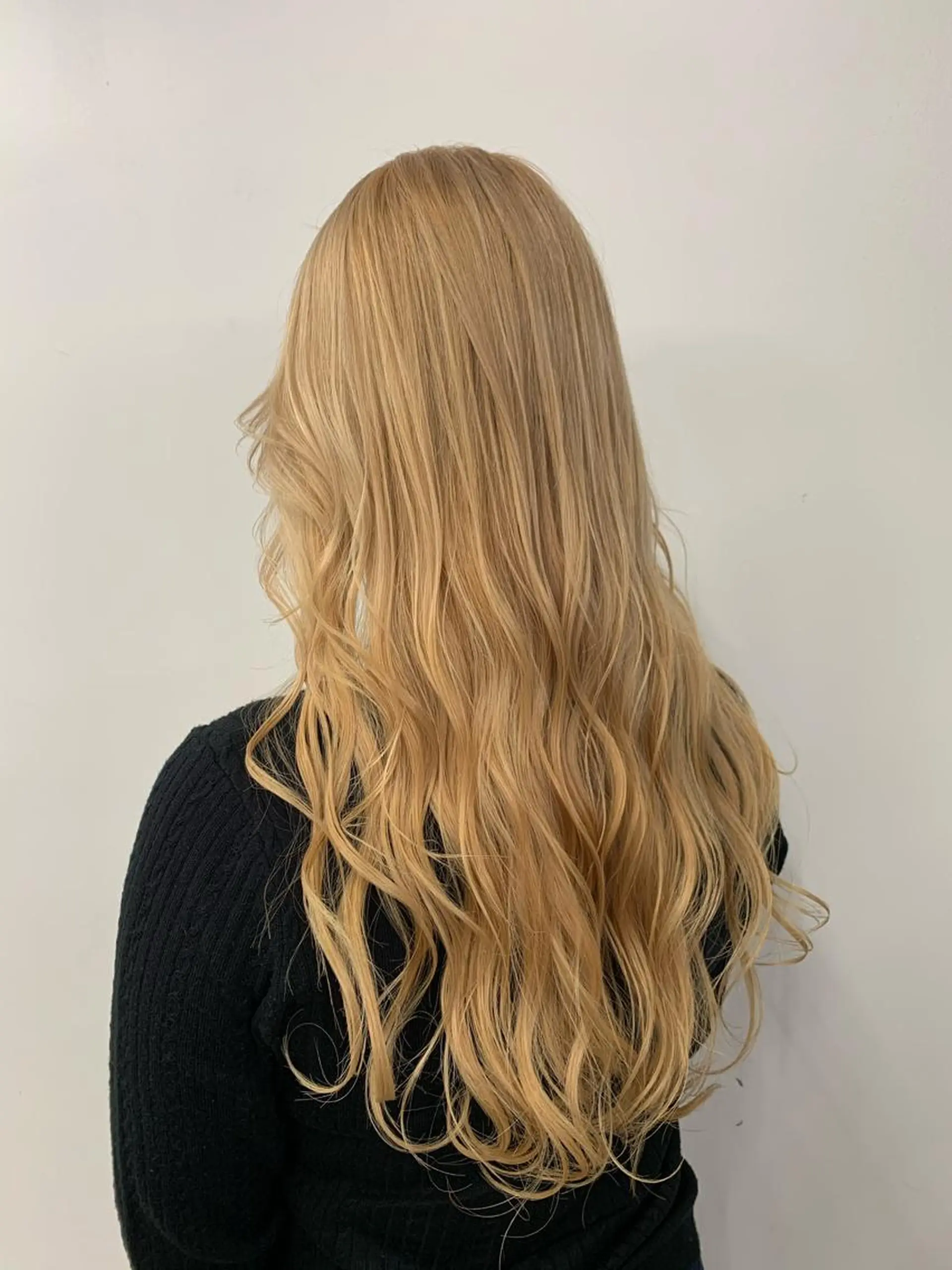 セミロング カラー ヘアアレンジ ブロンド ヘアカラー トリートメント Arumeria ❄️富澤翼❄️のヘアスタイル