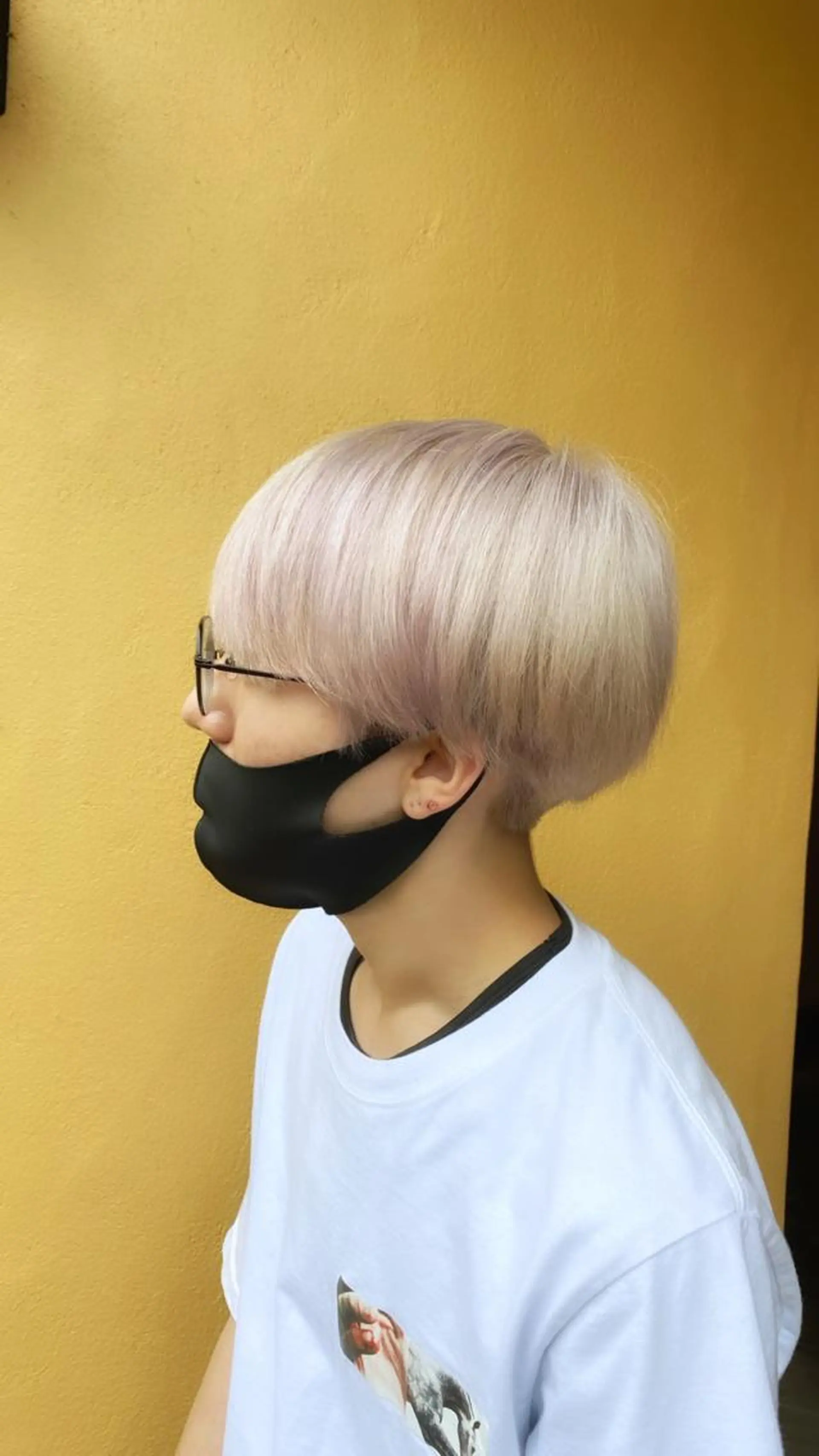 ショート カラー 太田 康治のヘアスタイル