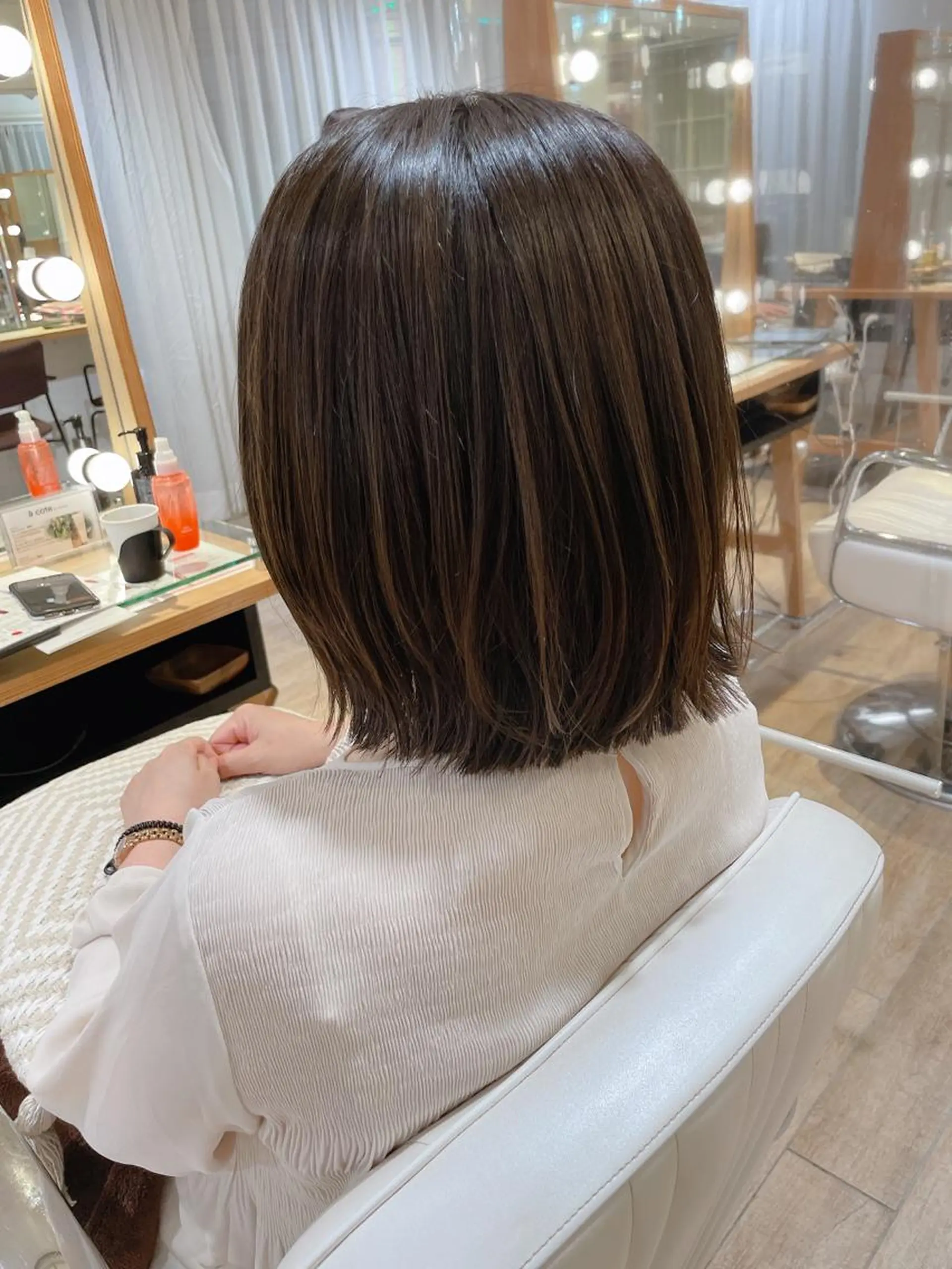 ミディアム カラー 切りっぱなしボブ ボブ カット ヘアカラー ✨カラー支持No.1 🧸ワキ カナコ🧸のヘアスタイル