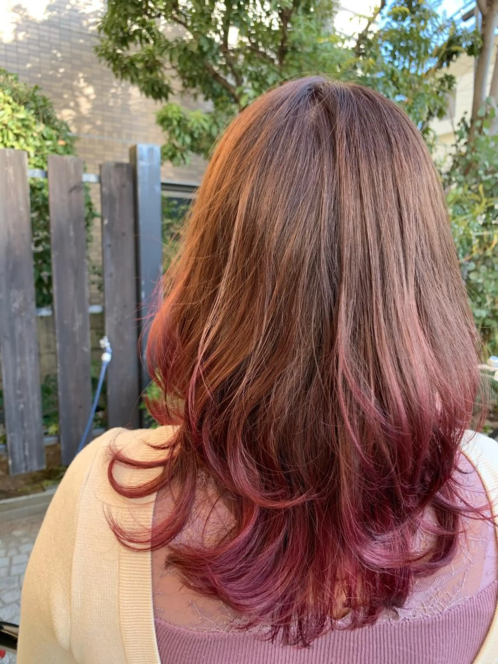 ミディアム カラー カット ヘアカラー トリートメント 多田 彩香のヘアスタイル