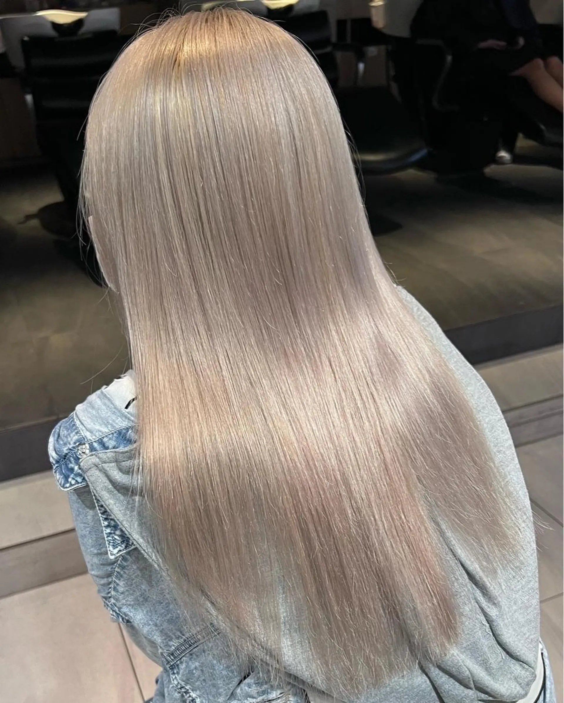 セミロング カラー パーマ ヘアアレンジ メンズ キッズ ネイル マツエク・マツパ ARCHE-OSAKA所属・酸性ストレート 髪質改善大槻勇樹のヘアスタイル