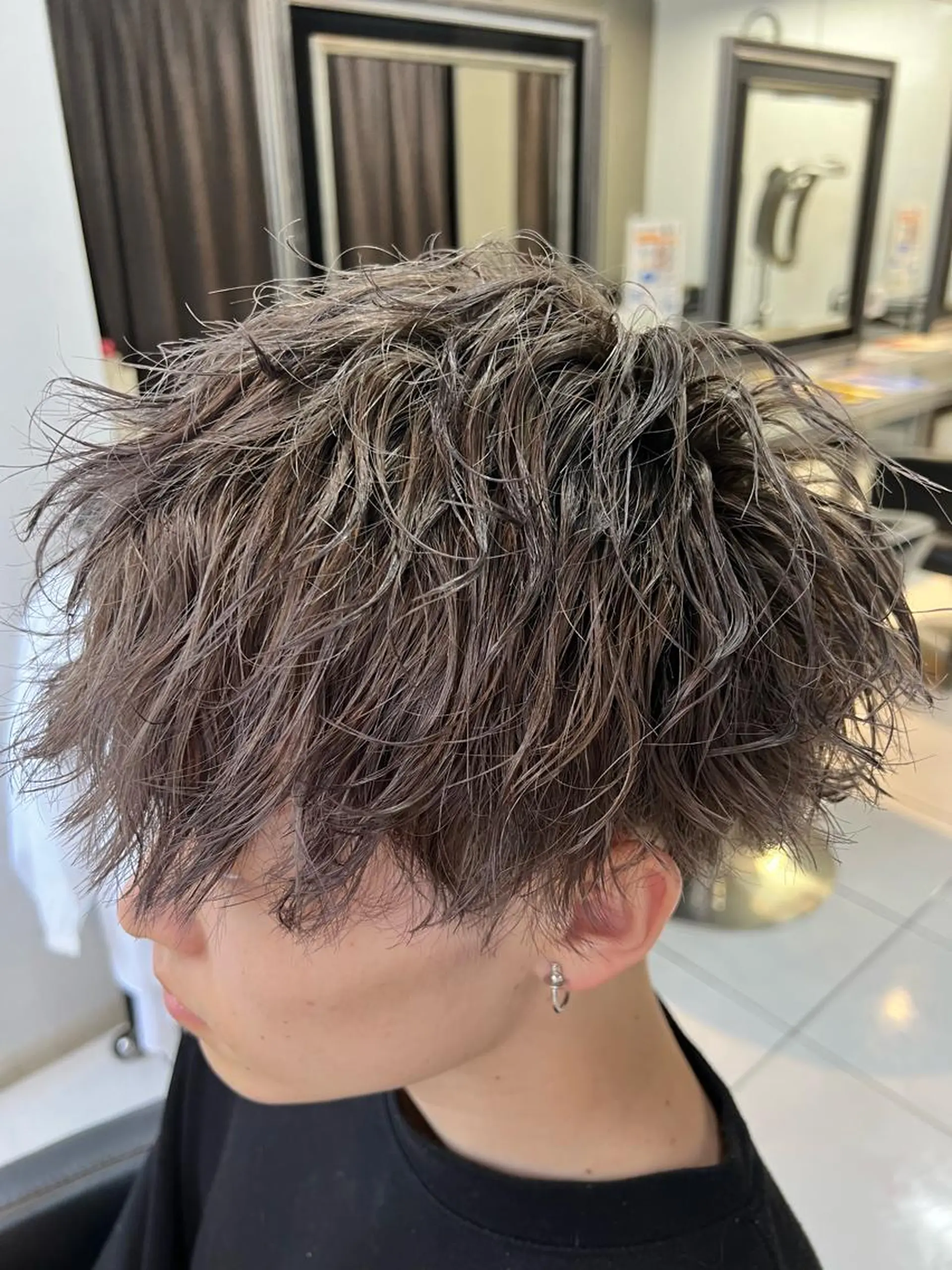 カラー パーマ メンズ パーマ特化美容師 茂木広幸のヘアスタイル