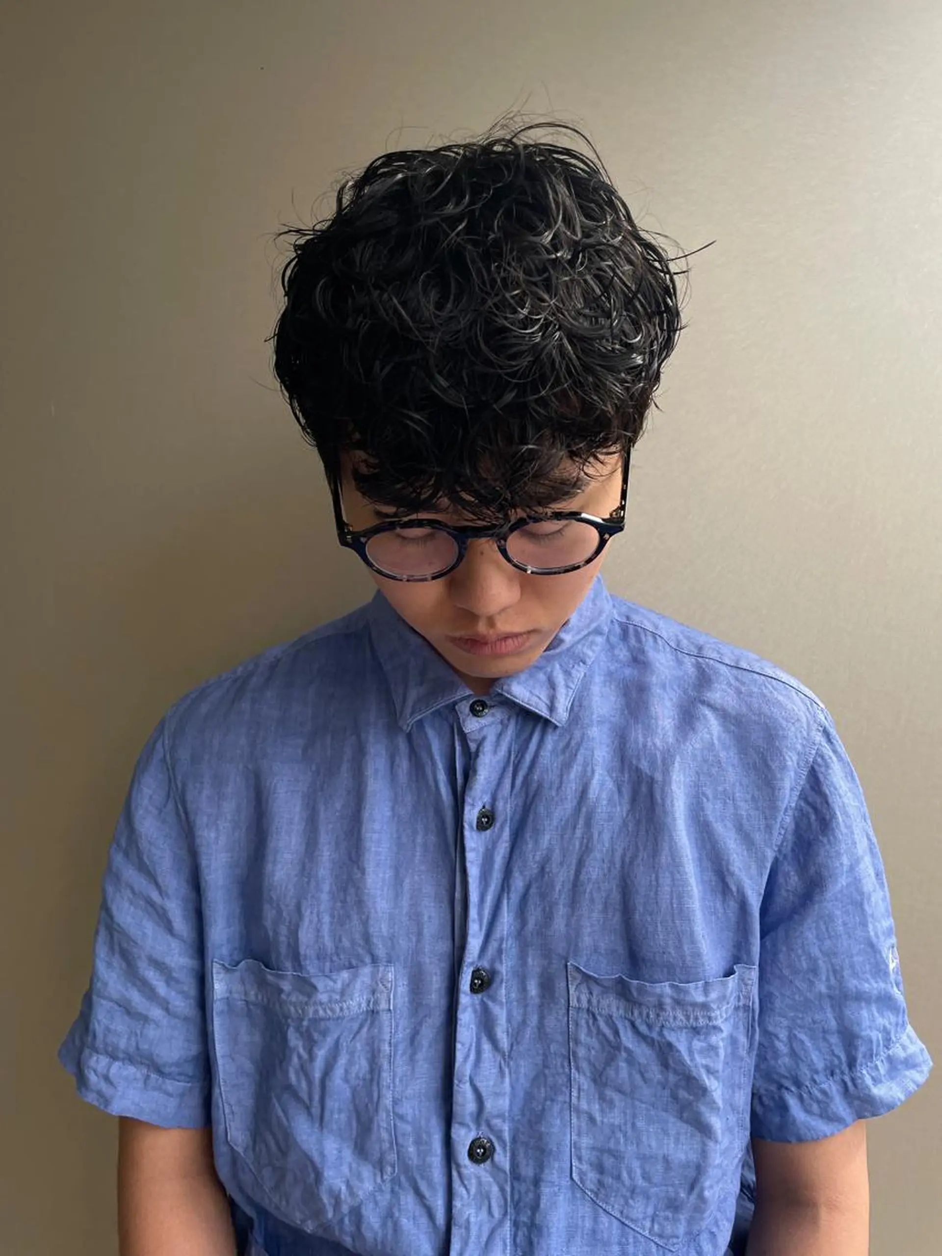 ショート パーマ メンズ 吉田一輝 外国人パーマのヘアスタイル