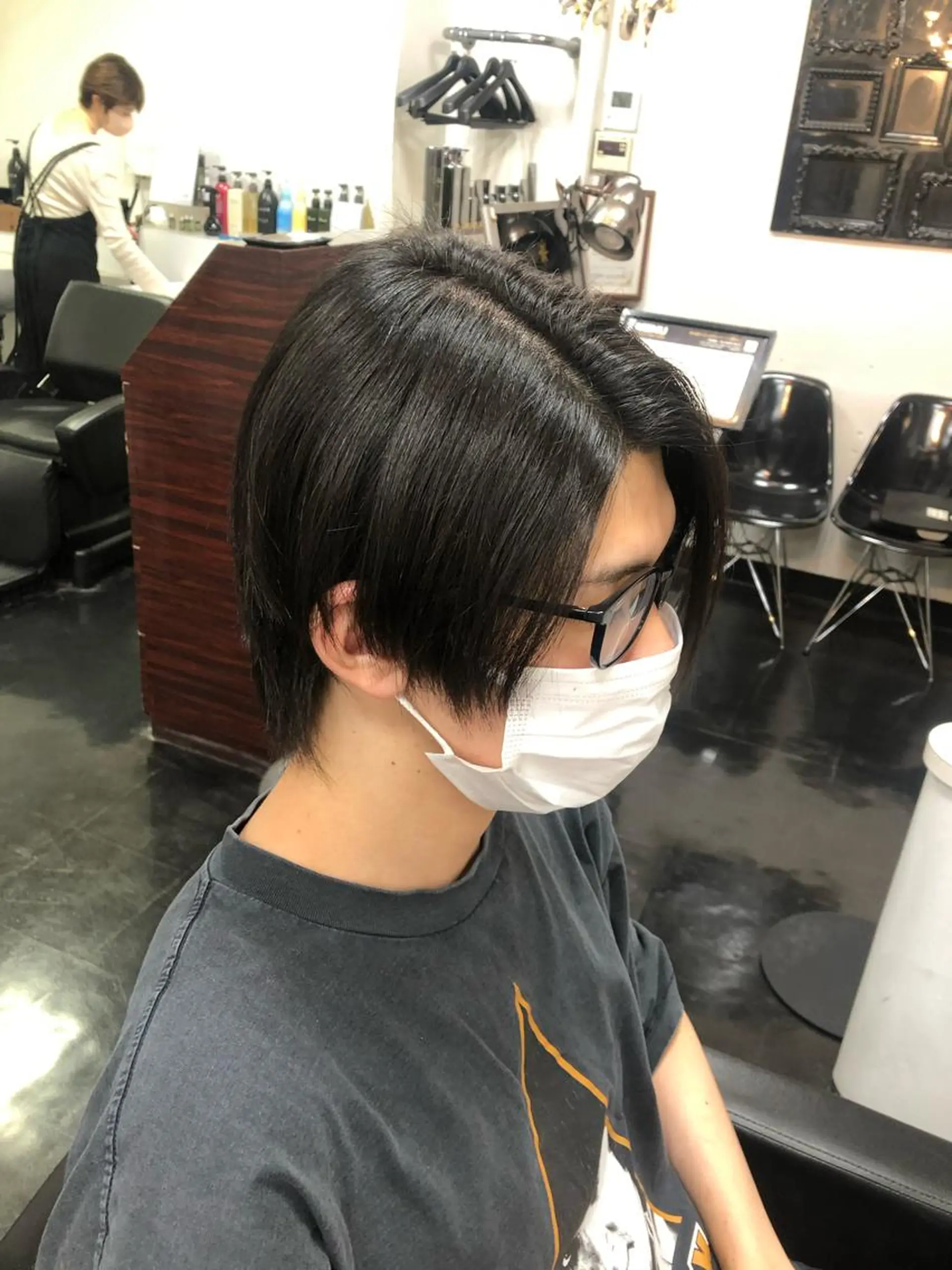 セミロング パーマ 段下 航一郎のヘアスタイル