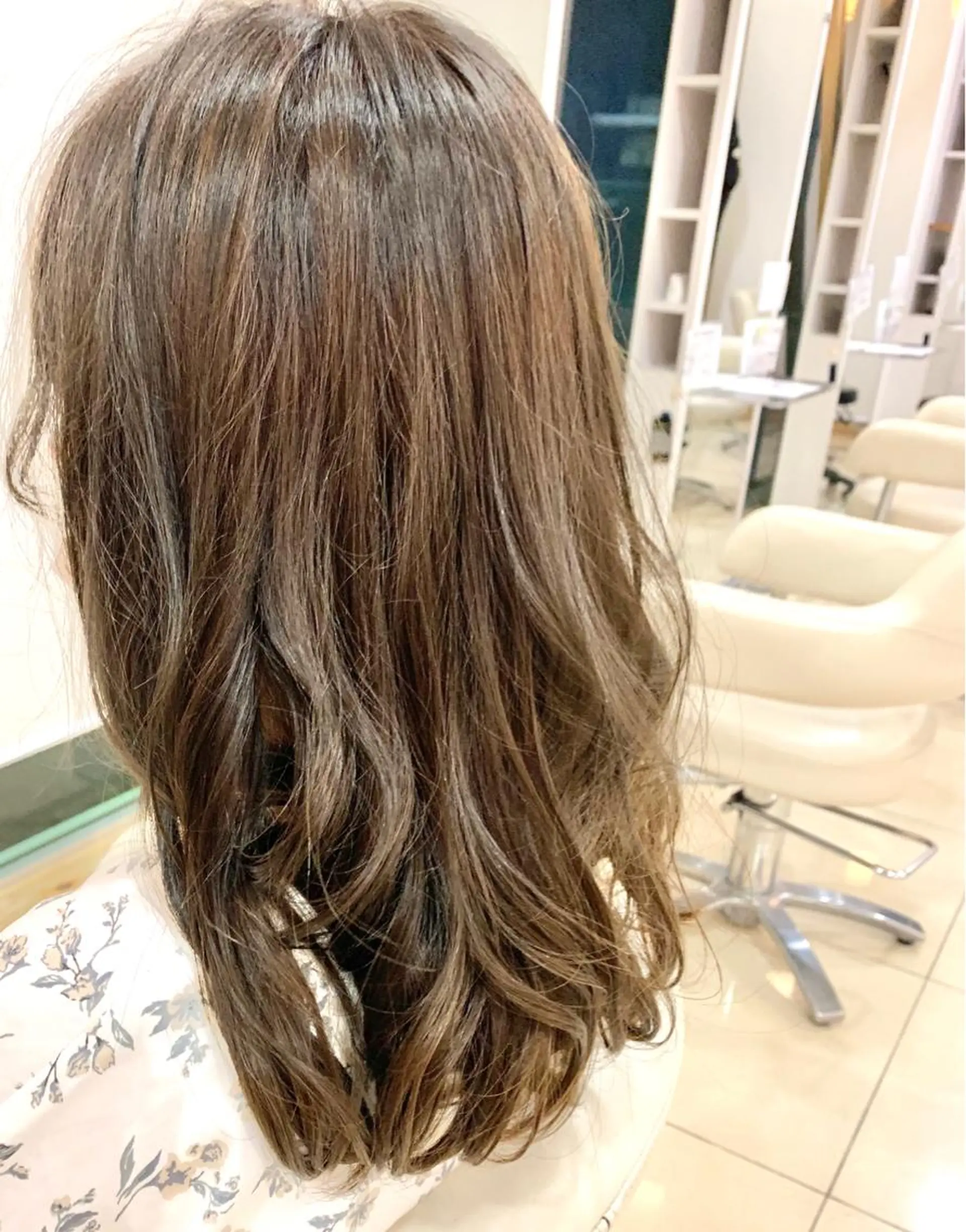 セミロング 田中 美有のヘアスタイル