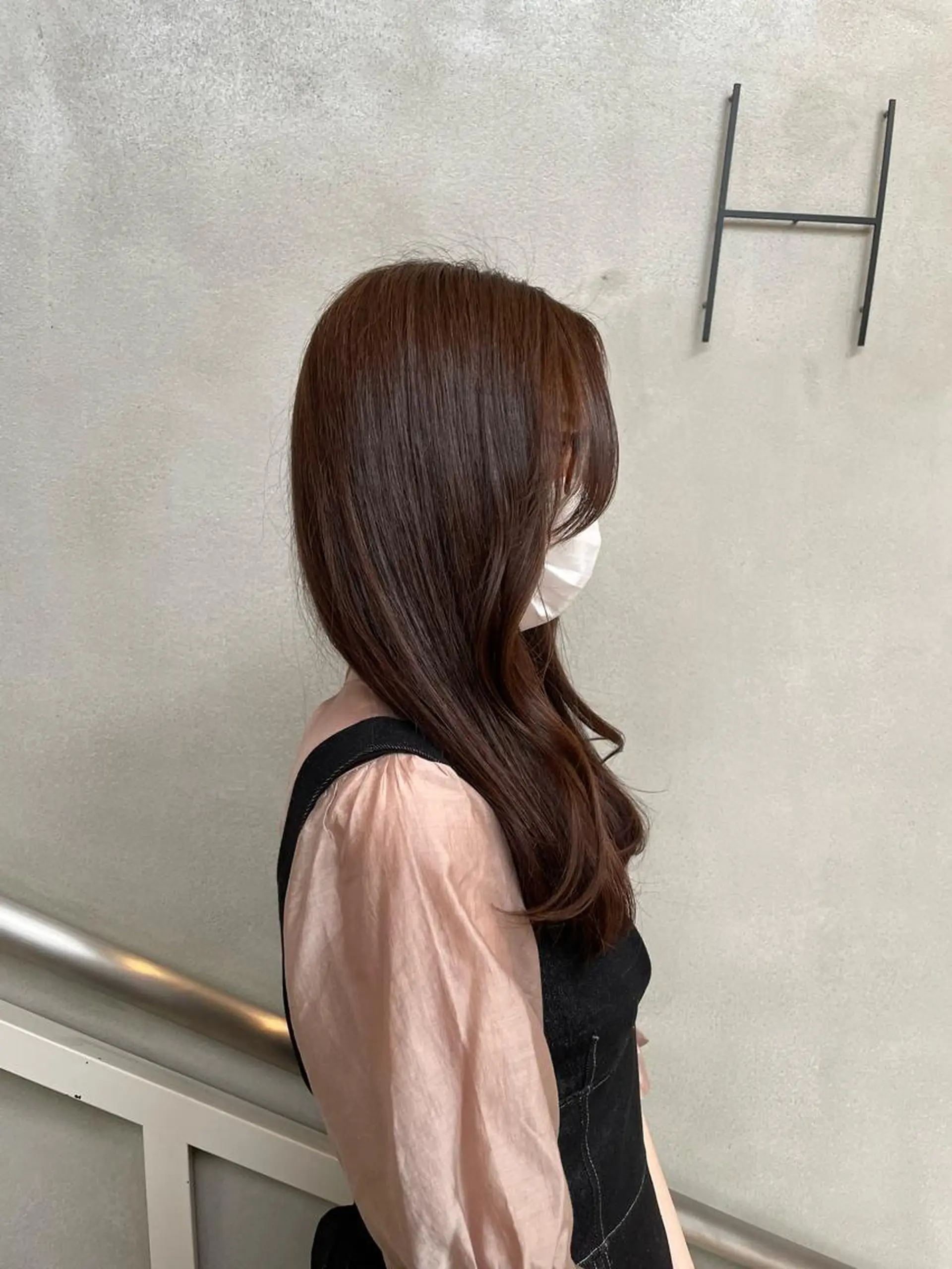 ロング 佐藤 永夏のヘアスタイル