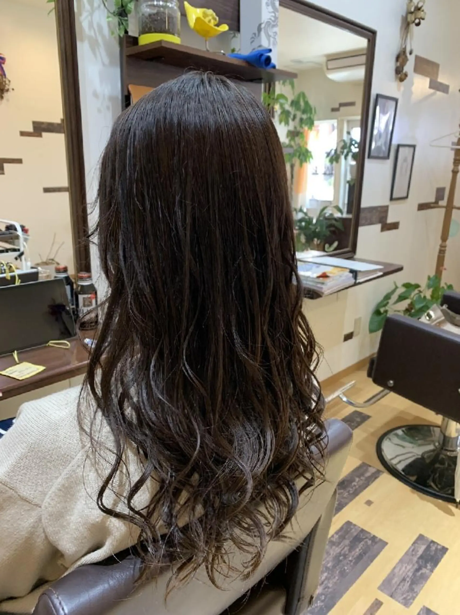 ロング カラー ブラウンカラー チョコレートブラウン ヘアカラー サトウ シューイチのヘアスタイル