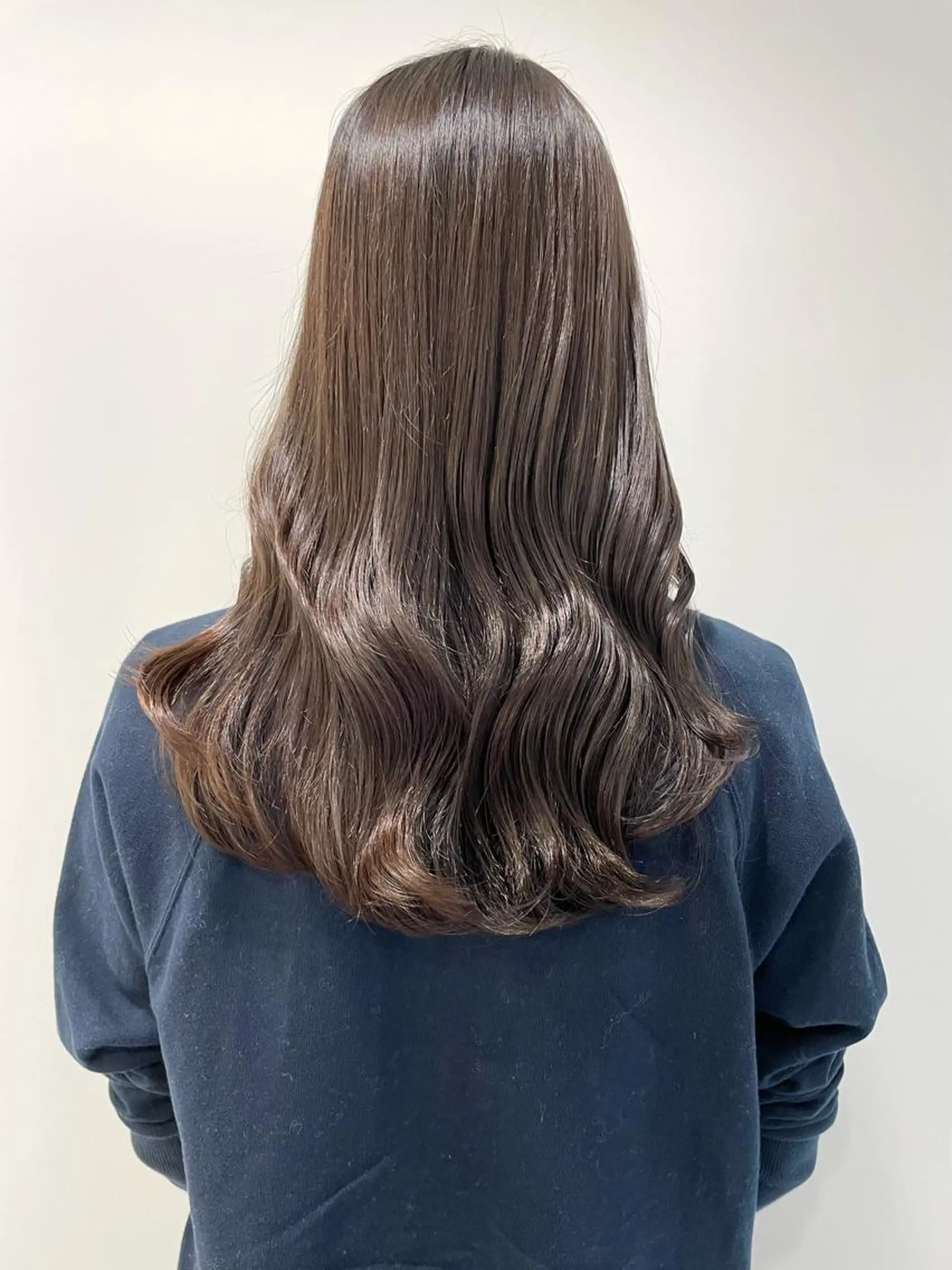 ロング カラー トリートメント 山口 莉奈のヘアスタイル