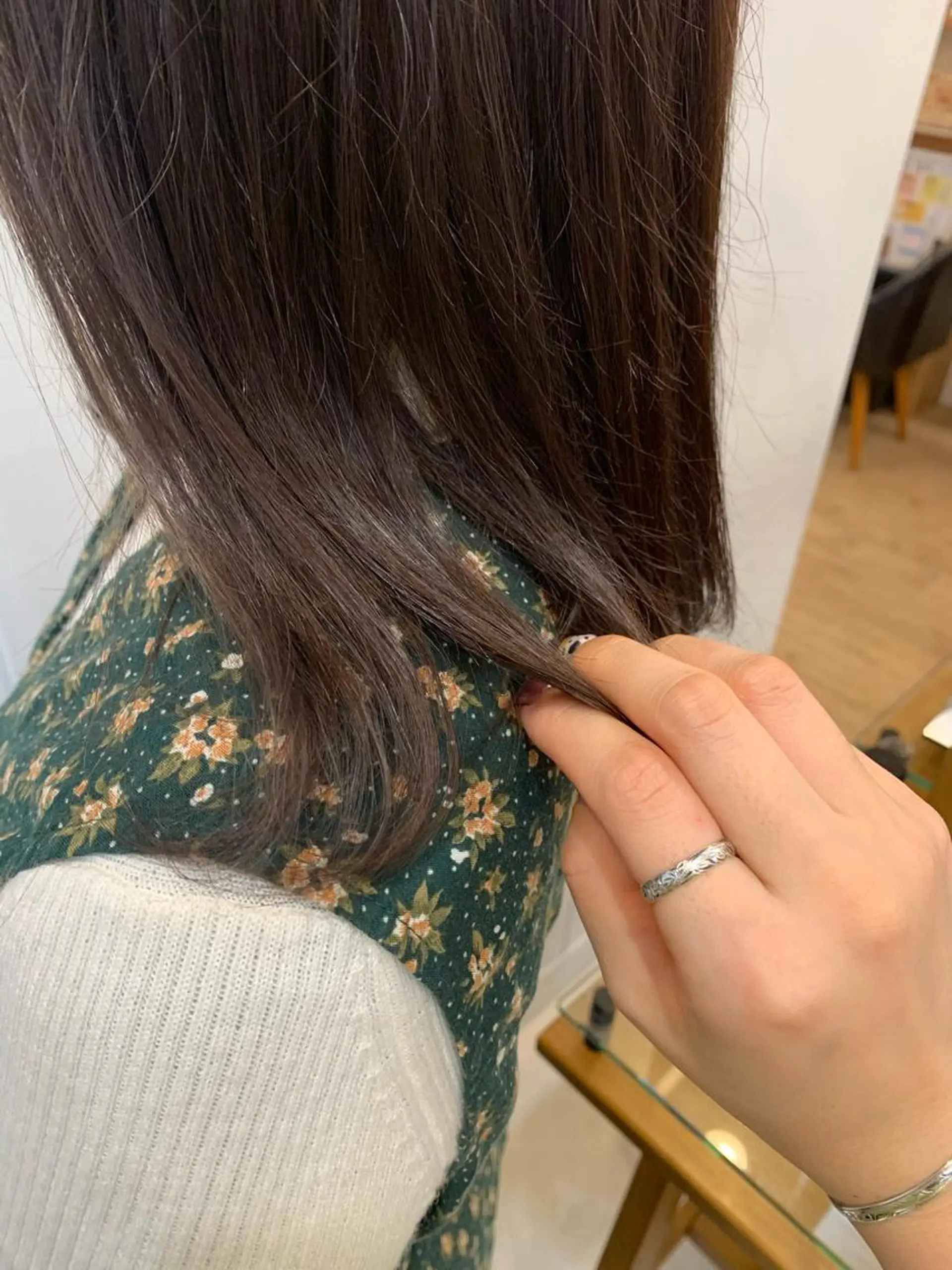 セミロング まろやかカラー🤎 みなとまほのヘアスタイル