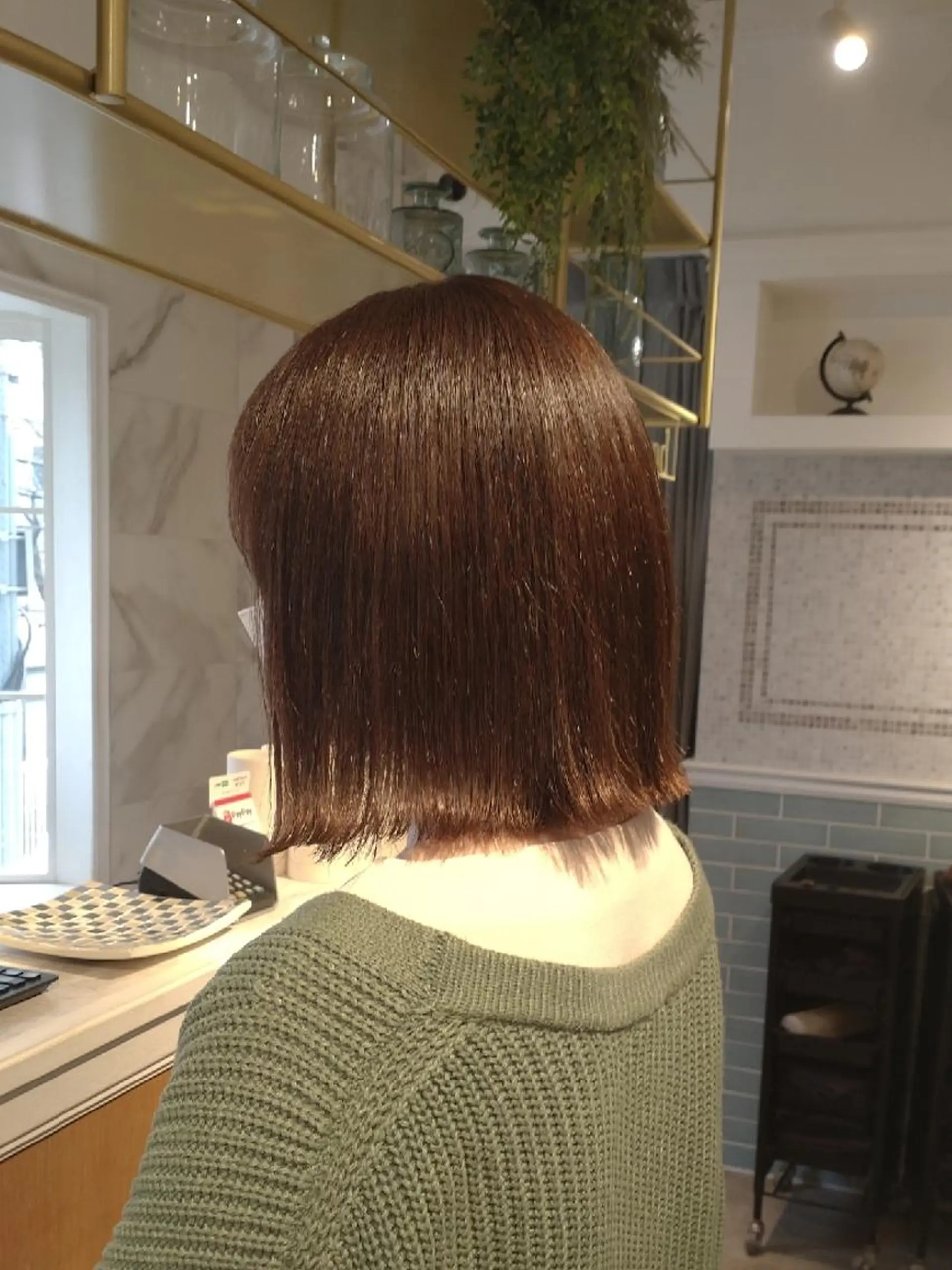 ミディアム カット ヘアカラー トリートメント 縮毛矯正/レイヤー 💎やまもとちひろのヘアスタイル