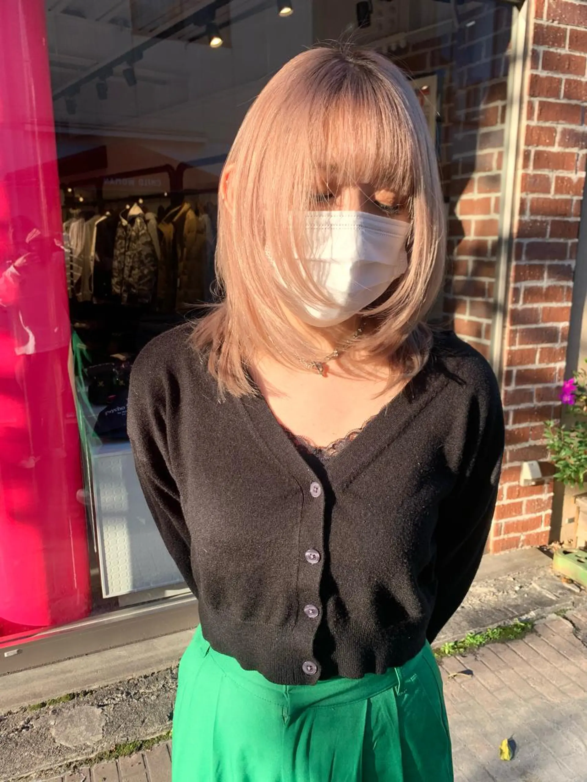 ミディアム カラー ヘアアレンジ ブロンド テラコッタ ハイレイヤー レイヤーカット カット ヘアカラー トリートメント ヘッドスパ ヘアセット ハイトーン/美髪矯正 🍃大江拓実のヘアスタイル