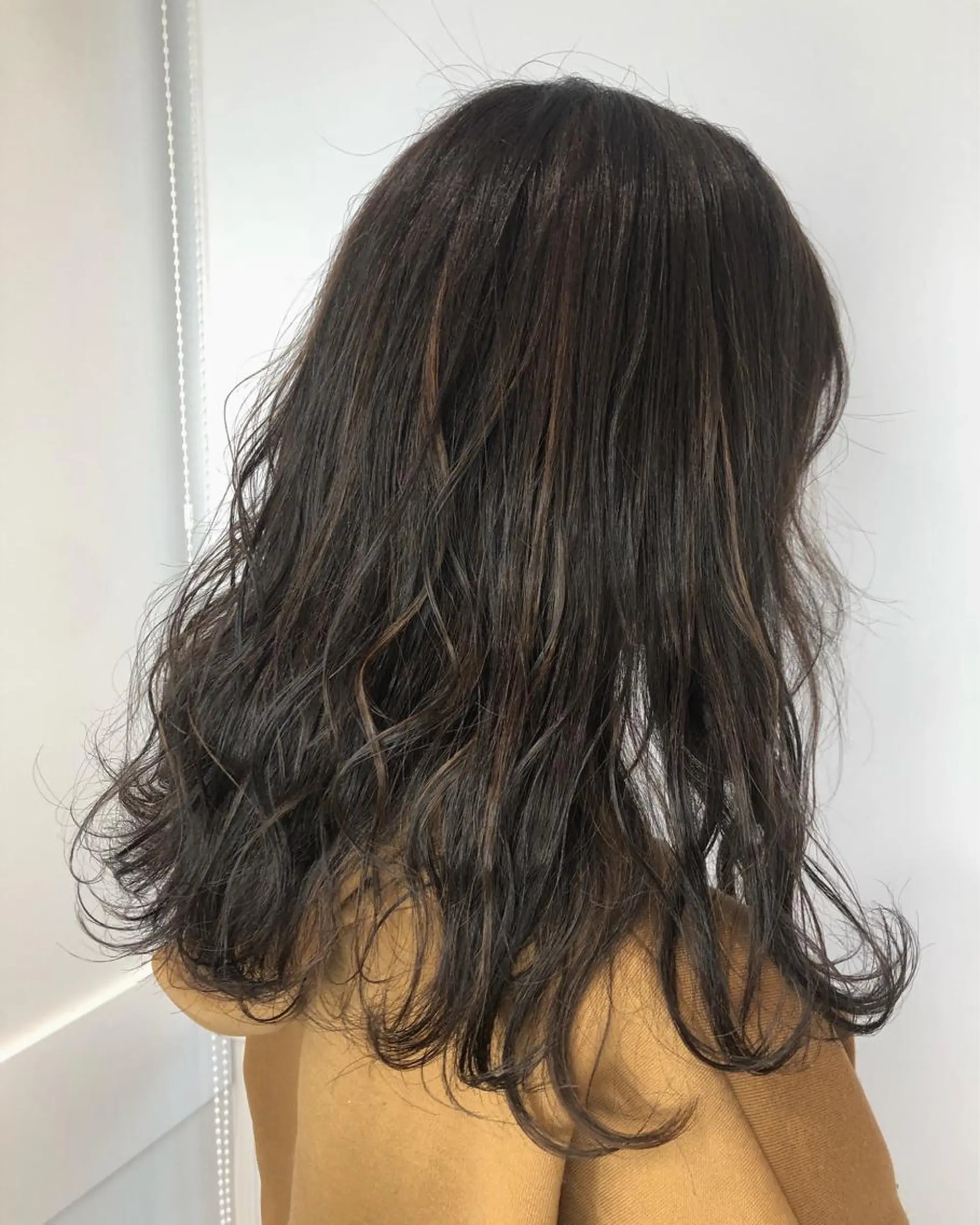 ロング カラー ブリーチ グレージュ ハイライトカラー ブリーチなしカラー ハイライト ヘアカラー sano sayakaのヘアスタイル