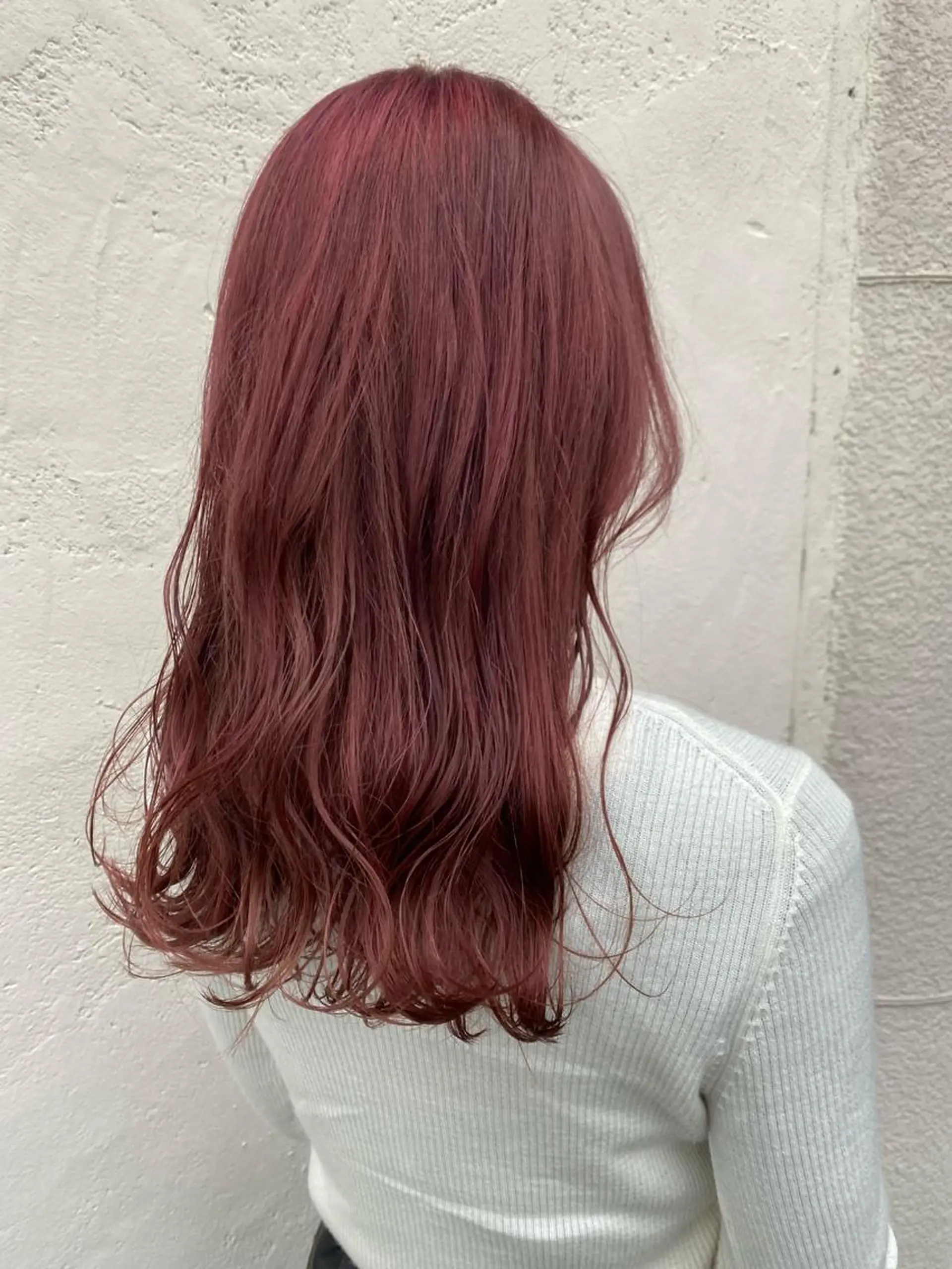 ロング M. YURIのヘアスタイル